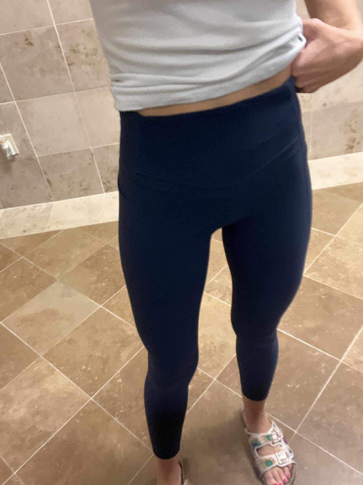 IUGA Compression Leggings with Pockets for Women Tummy Control Yoga Pants | High Waist, Deep Side Pockets, No Front Seam, Squat-Proof, Buttery Soft, Workout, Running, Gym, Athletic, Casual customer photo 2