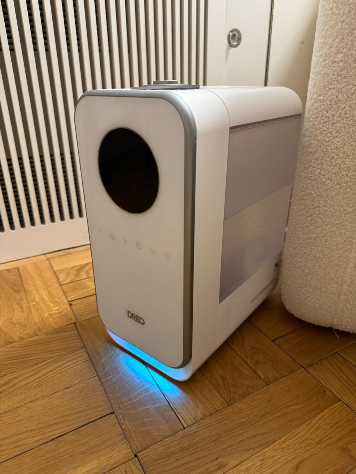 DREO Humidifiers for Bedroom, Top-filled Smart Quiet Cool Mist Humidifier for Large Room Home, Oil Diffuser & Nightlight, 50Hours Runtime for Indoor Plants, with Alexa/Google, White customer photo 2