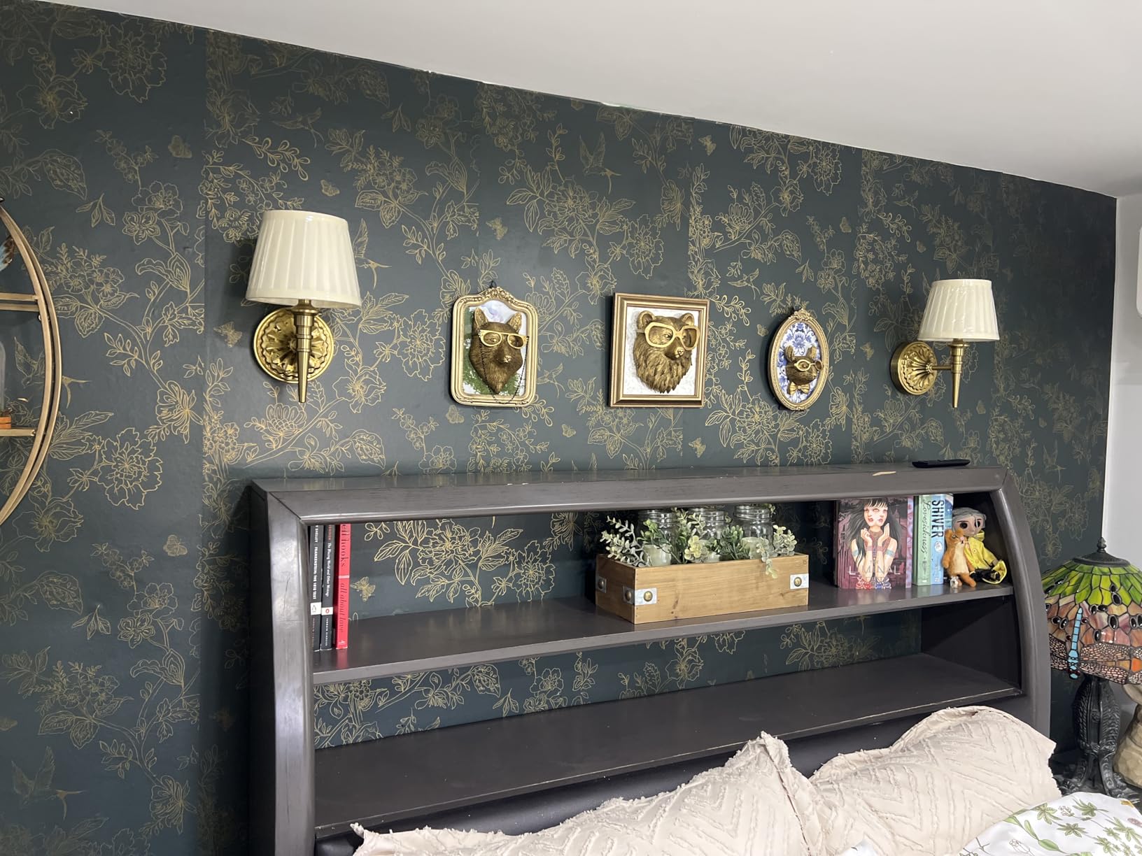 Froluya Dark Blue Peel and Stick Wallpaper Vintage Floral 17.7in×118.1in | Navy Blue and Gold Floral Self Adhesive Wall Paper Dark Birds Removable Decorative Contact Paper for Bathroom Cabinets Vinyl customer photo 1