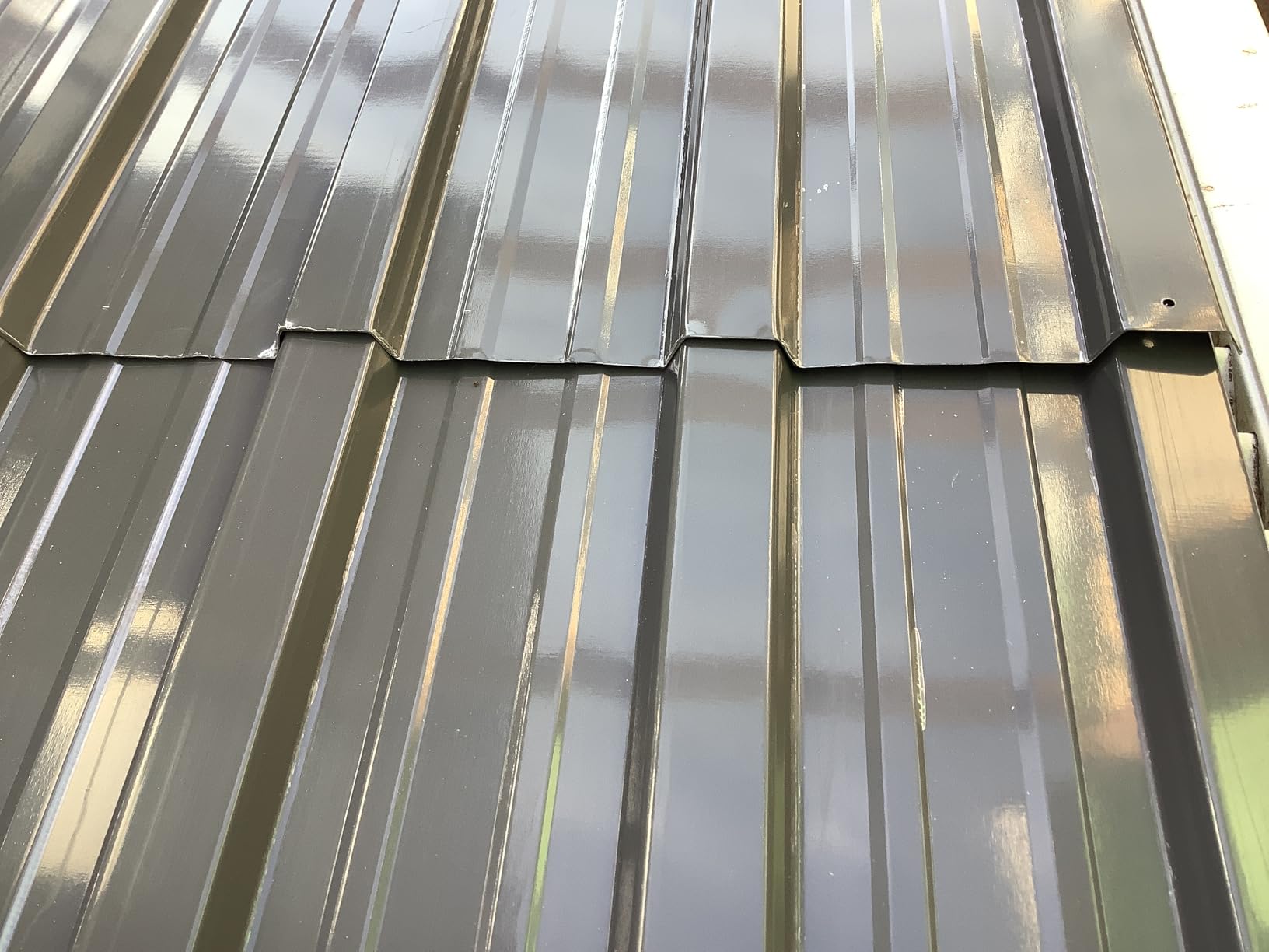 Metal Roof Panels 20 pcs 99 ft² Galvanized Steel Corrugated Tin Roofing Panels Gazebo Top Cover Garages,Sheds, Stables and Mobile Homes Replacement for Patio Outdoor Garden, Black customer photo 2