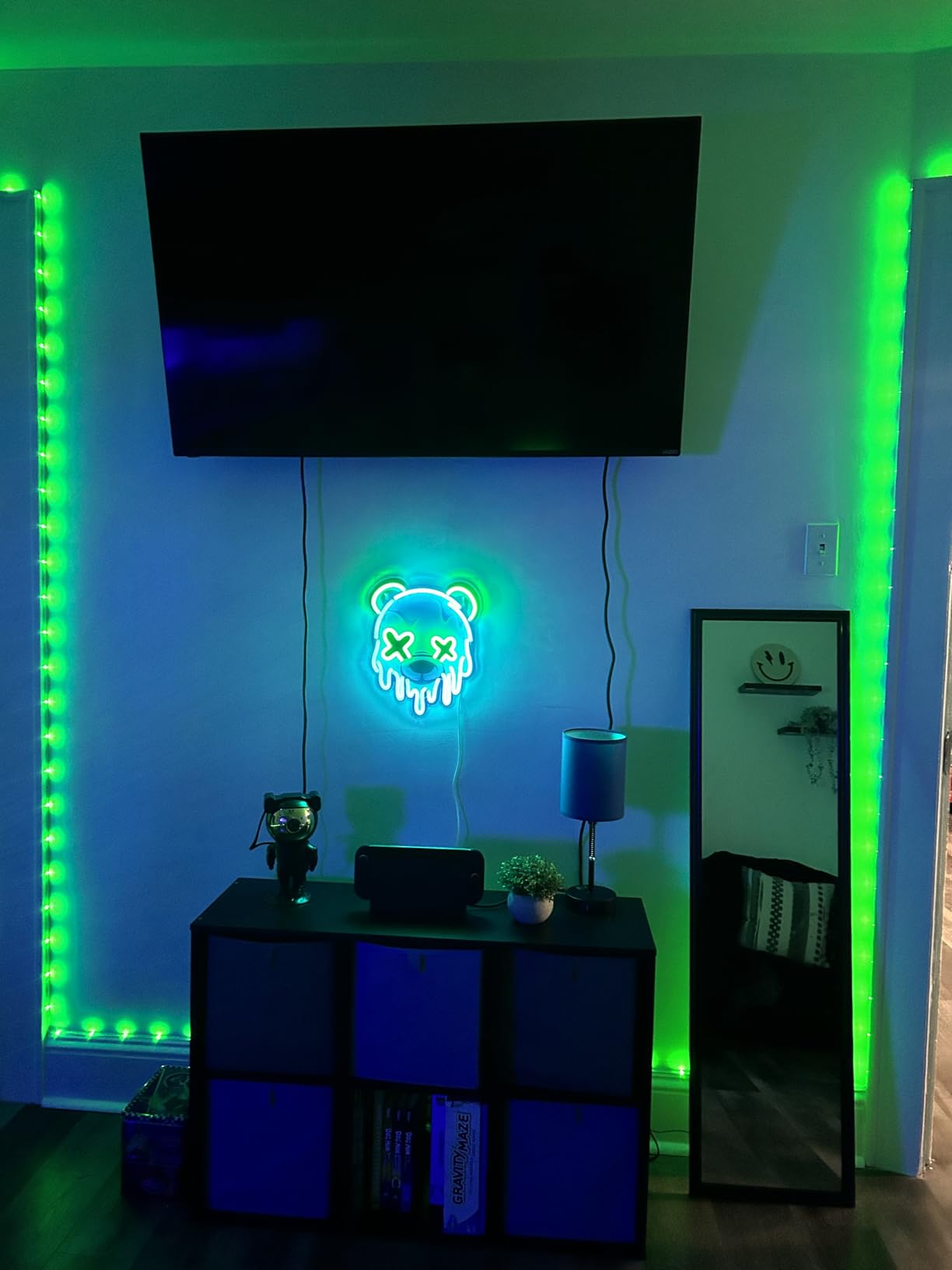 Ice Bear Neon Sign, Cool Led Sign for Wall Decor - Usb Powered, Adjustable Brightness Anime Bear Led Light for Bedroom, Bar, Pub, Party, Man Cave Decor, Unique Gift for Teenage Boys customer photo 1