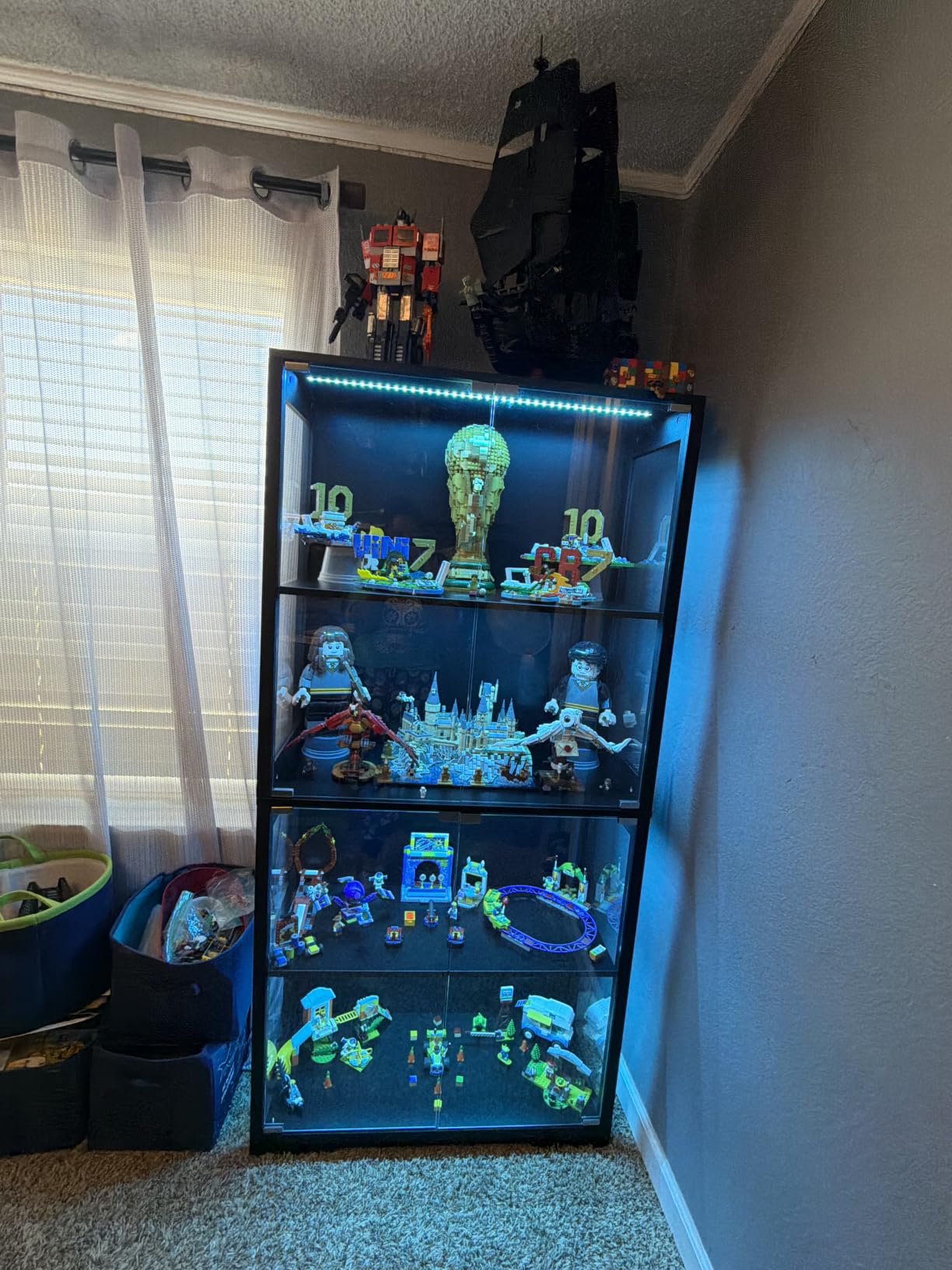 BROTTAR Display Cabinet with Glass Doors, 4-Tier Display Case, Black | Curio Cabinet with 3 Color Lights for Collectibles, Storage Cabinets with Human Body Sensor customer photo 2