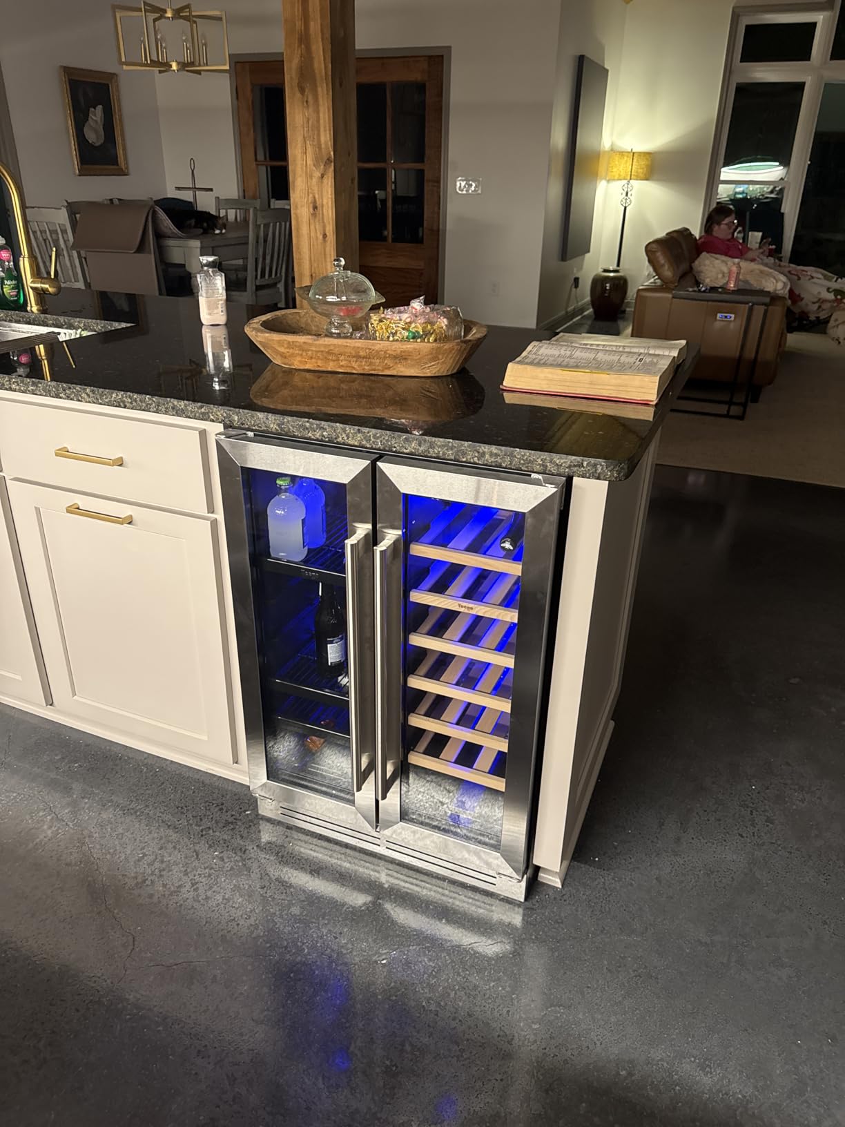 Yeego 15 Inch Wine Fridge, 33 Bottle Wine Cooler with Glass Door | Built-In or Freestanding, Under Counter Wine Refrigerator with 40-65°F | For Home Bar, Kitchen customer photo 1