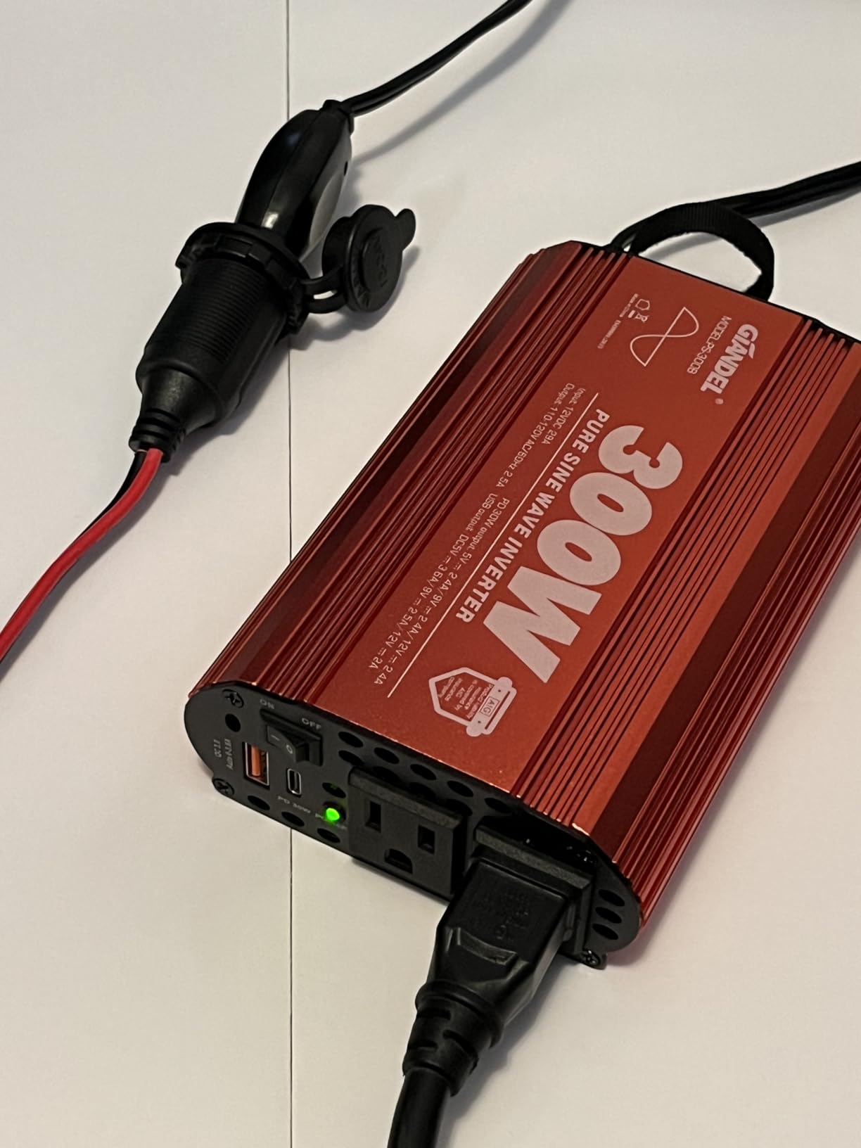 GIANDEL 4000W Pure Sine Wave Power Inverter 12V to 120V AC, 7000W Surge, Compatible with All 12V Batteries, Dual Remote Control, UL Listed GFCI Outlets, FCC Approved for RV Campers Off-Grid Solar Systems customer photo 1