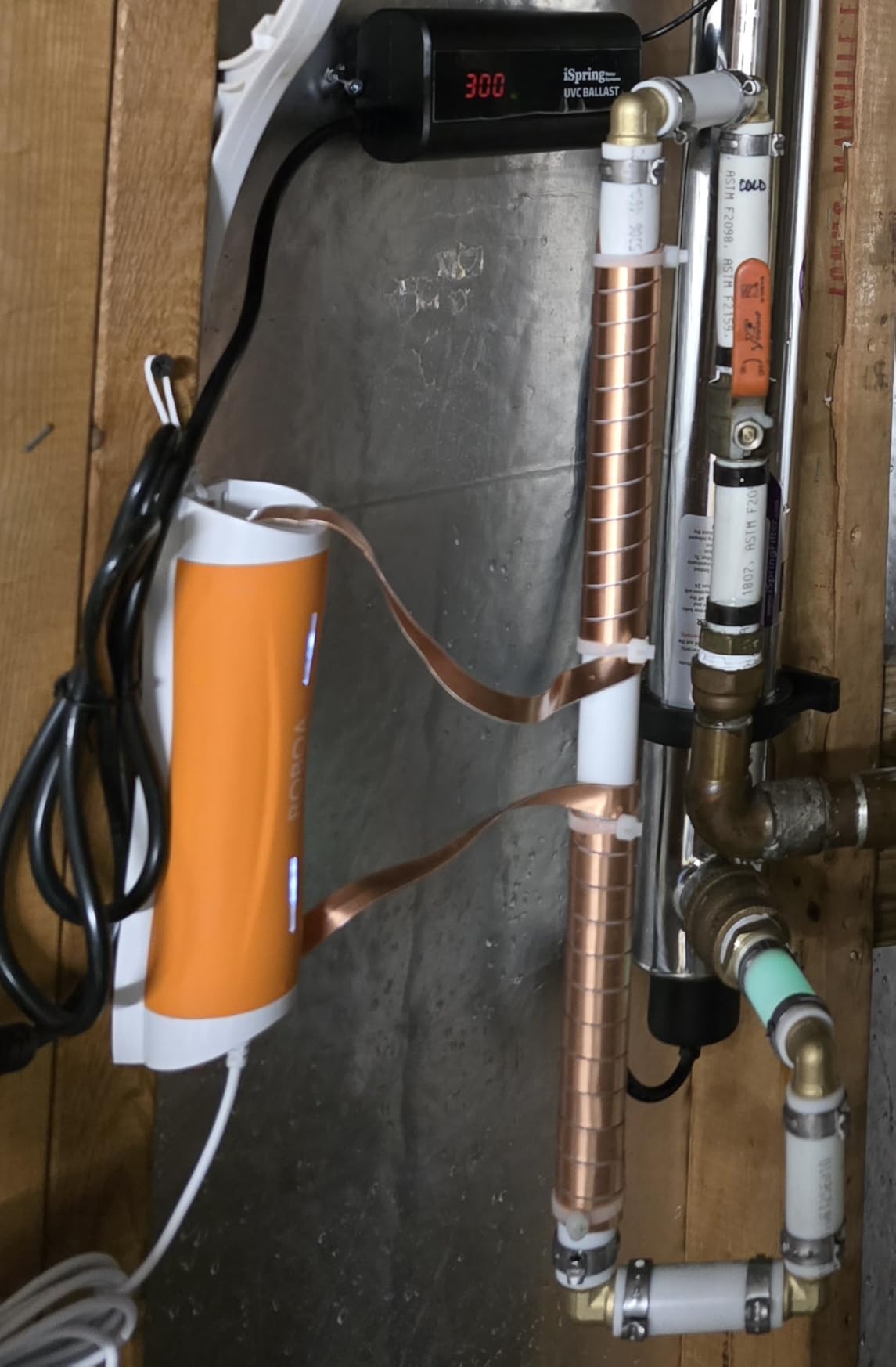 Whole House Capacitive Electronic Water Descaler, Alternative Electronic Salt-Free Hard Water Conditioner, Reduces Limescale Prevents Deposits Build-Up, Different from a Water Softener customer photo 1