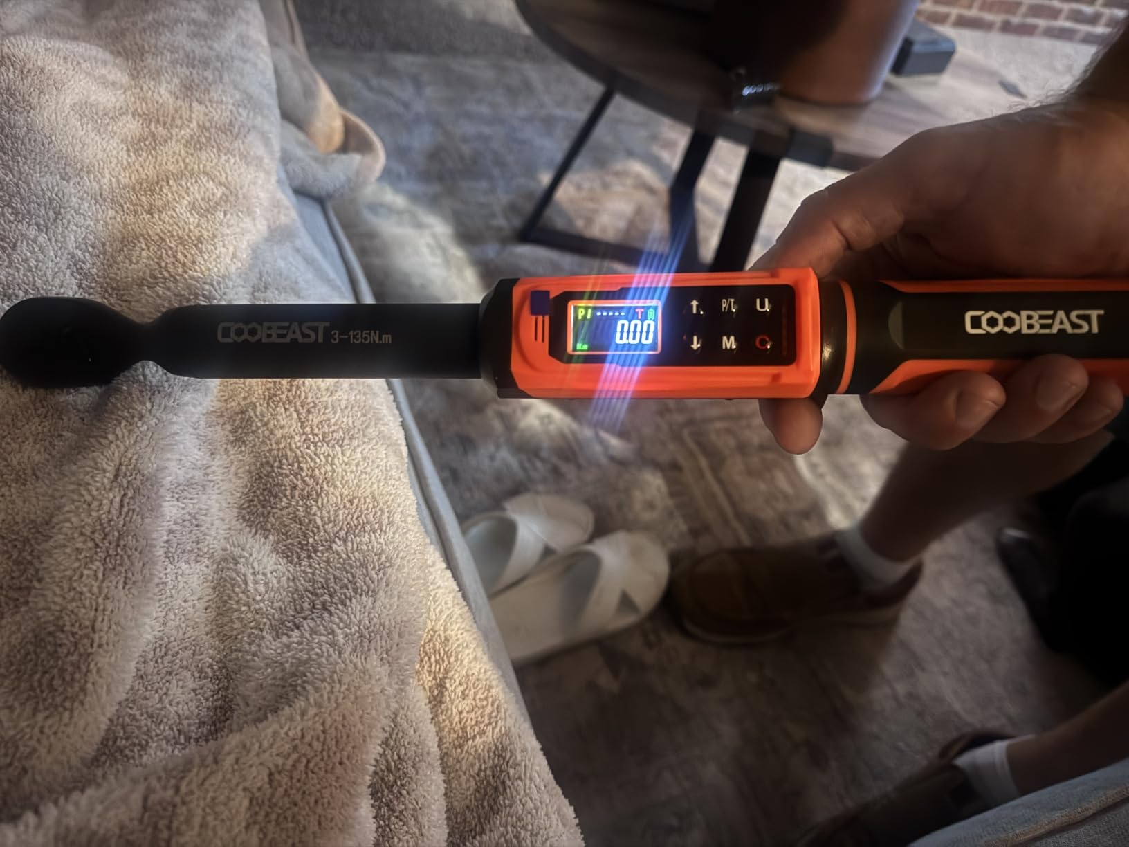 coobeast 3/8 Drive Digital Torque Wrench (1.5-99.5 Ft-lbs./2-135Nm) | Preset Value Torque Wrench with ±2% Accuracy, Buzzer and LED Flash customer photo 2