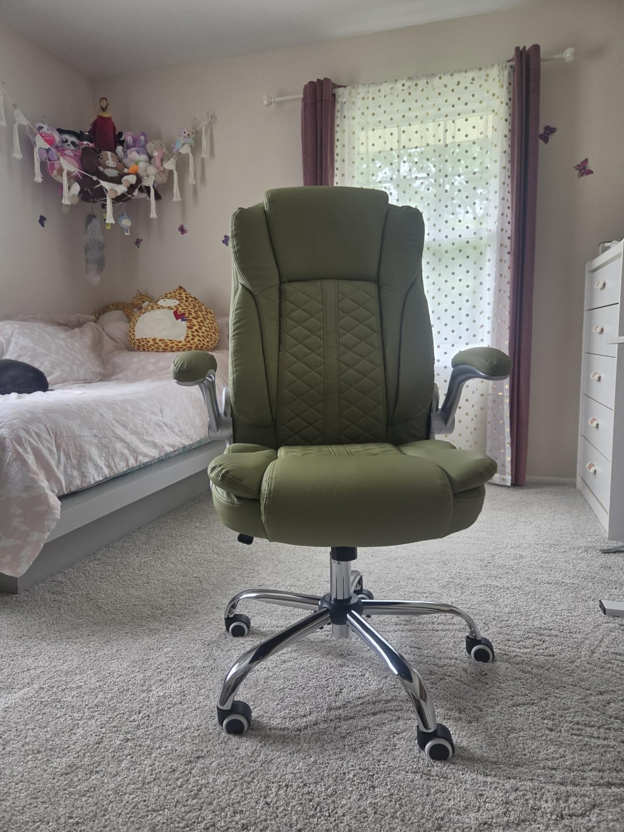 400lbs Executive Office Chair with Flip-Up Armrests, Big and Tall Computer Chair for Heavy People, Heavy Duty Ergonomic Comfy Chair, Breathable PU Leather (Black) customer photo 2