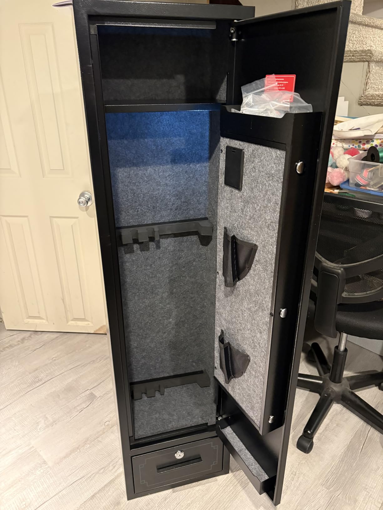 KAER 5-6 Gun Safe, Gun Safes for Rifle and Pistols, Rifle Safe for Home | No Assembly Needed, Fits 5-6 Shotgun and handguns, Quick Access Keypad, Removable Shelf & Gun Rack, Smart Alarm and Mute for Home customer photo 1