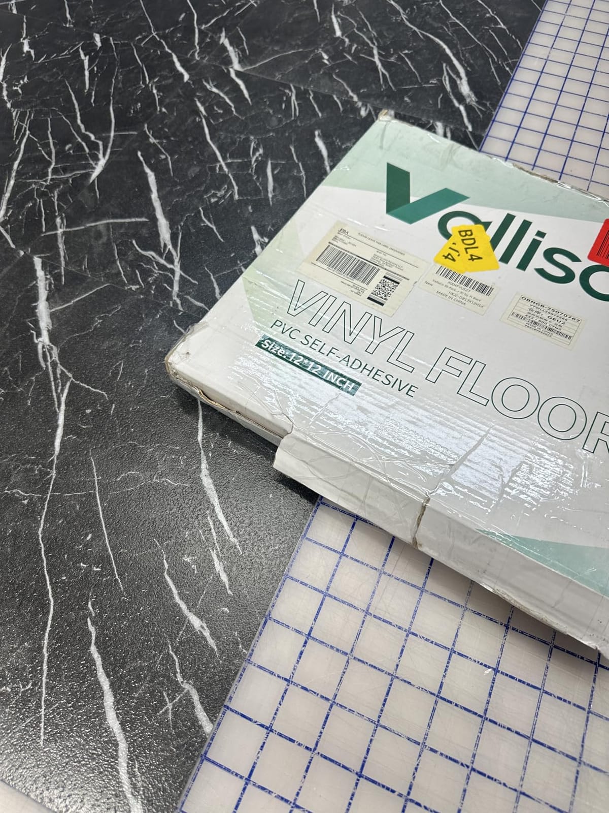 VallisCo 30-Piece Peel and Stick Floor Tiles, 12x12 Covers 30 Sq. Ft. Waterproof Vinyl Flooring, Renter-Friendly Self-Adhesive Floor Stickers for Kitchen, Bathroom, RV, Basement & Home DIY Black customer photo 1