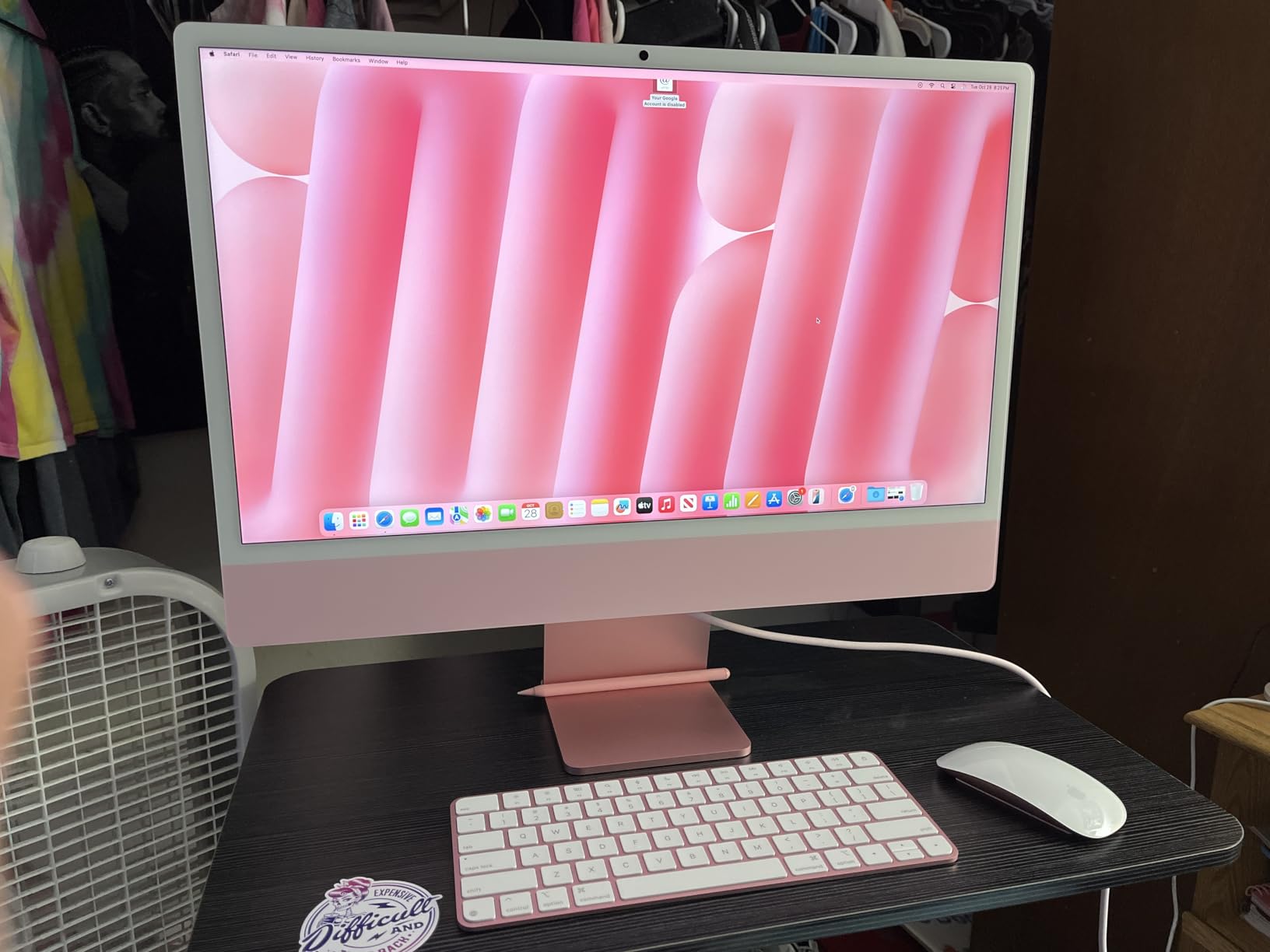 Apple 2024 iMac All-in-One Desktop Computer with M4 chip with 8-core CPU and 8-core GPU: Built for Apple Intelligence, 24-inch Retina Display, 16GB Unified Memory, 256GB SSD Storage; Silver customer photo 2