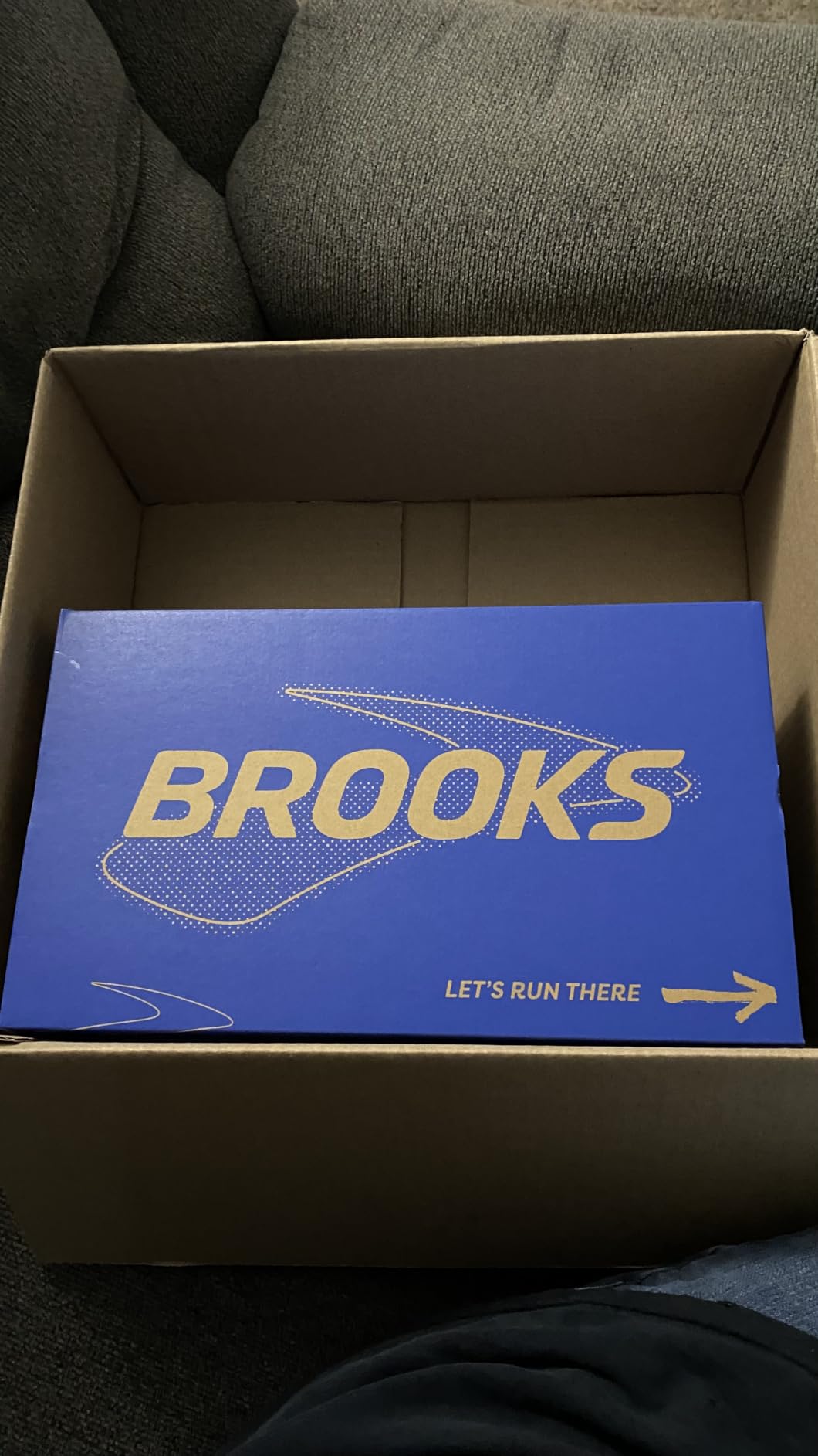 Brooks Men's Adrenaline GTS 25 Supportive Running Shoe customer photo 2