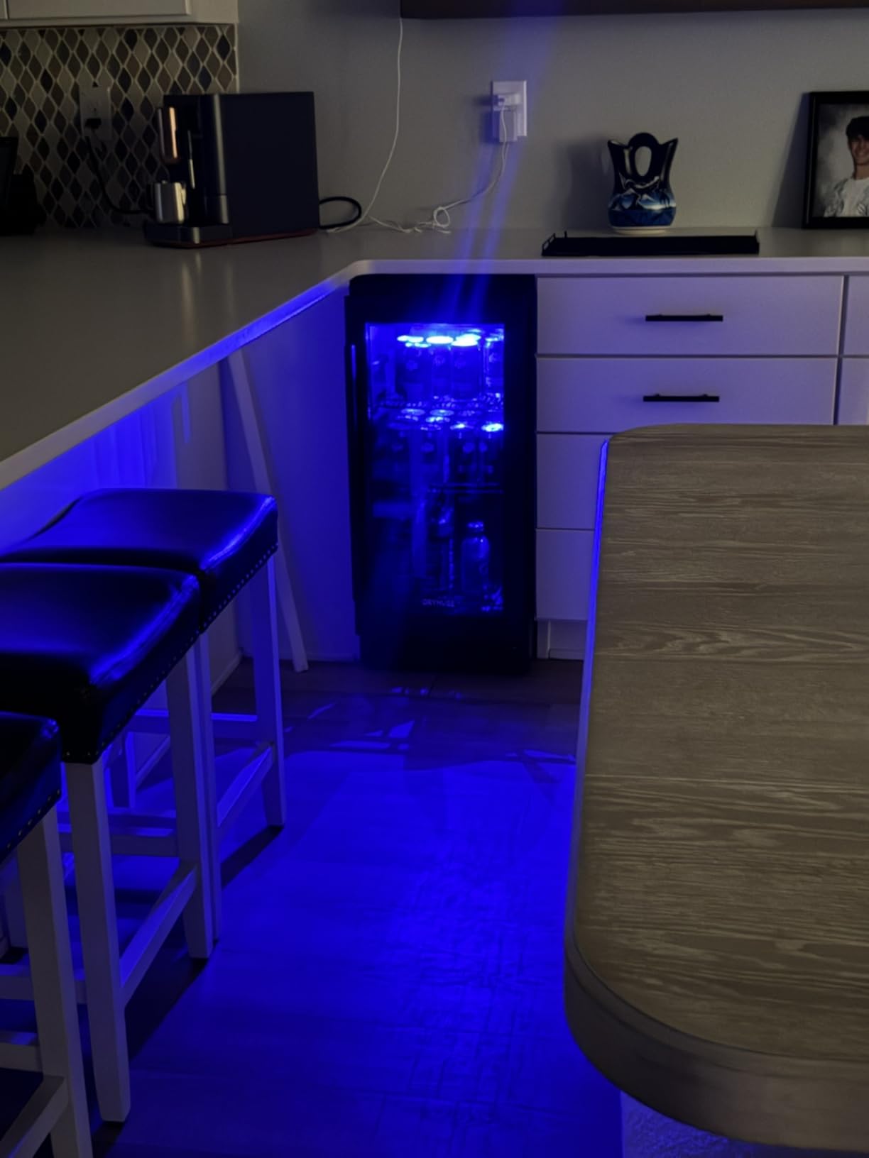 200 Bottle Dual Zone Wine Fridge - 24 Inch Large Capacity Wine Cooler Refrigerator Freestanding/Built-In with Upgraded Compressor, Low-Noise Wine Cellar & Intelligent Temperature Control - Black customer photo 2