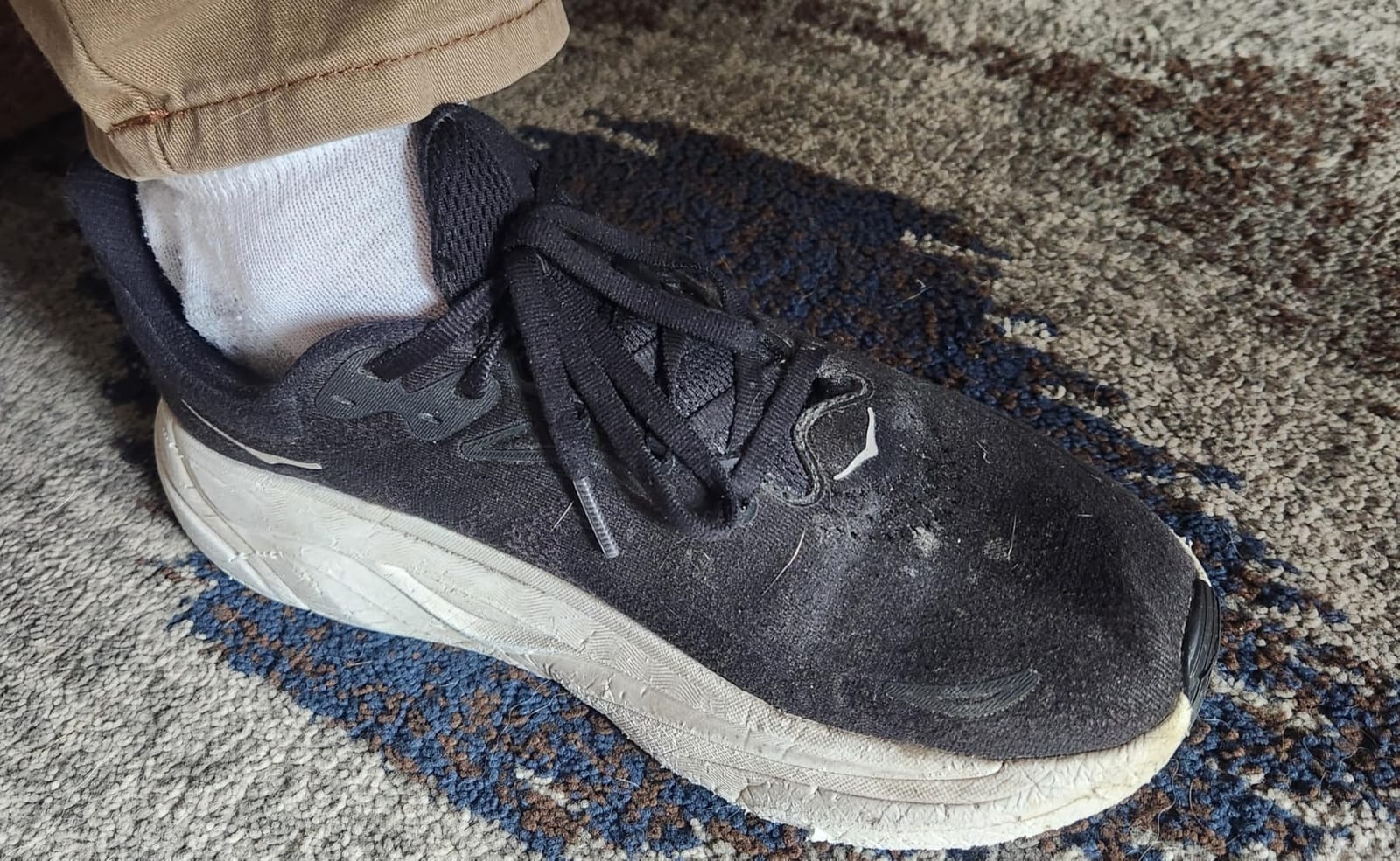 Hoka Men's Arahi 8 Running Shoe customer photo 2