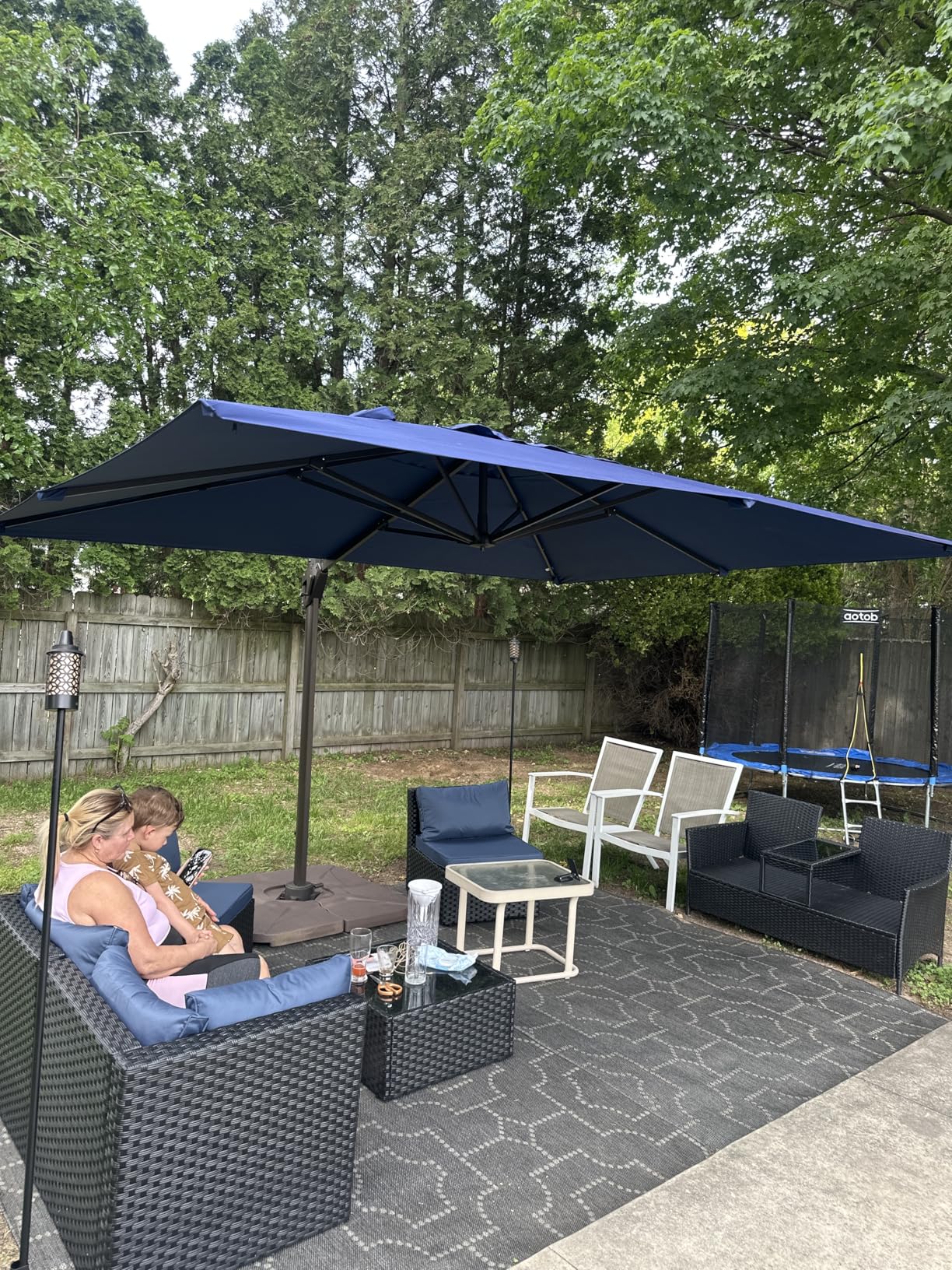 9' X 12' Cantilever Patio Umbrella Rectangular Outdoor Large Offset Umbrellas with 7 Tilts Adjustable 360°Rotation for Deck Pool Garden Backyard, Beige customer photo 2