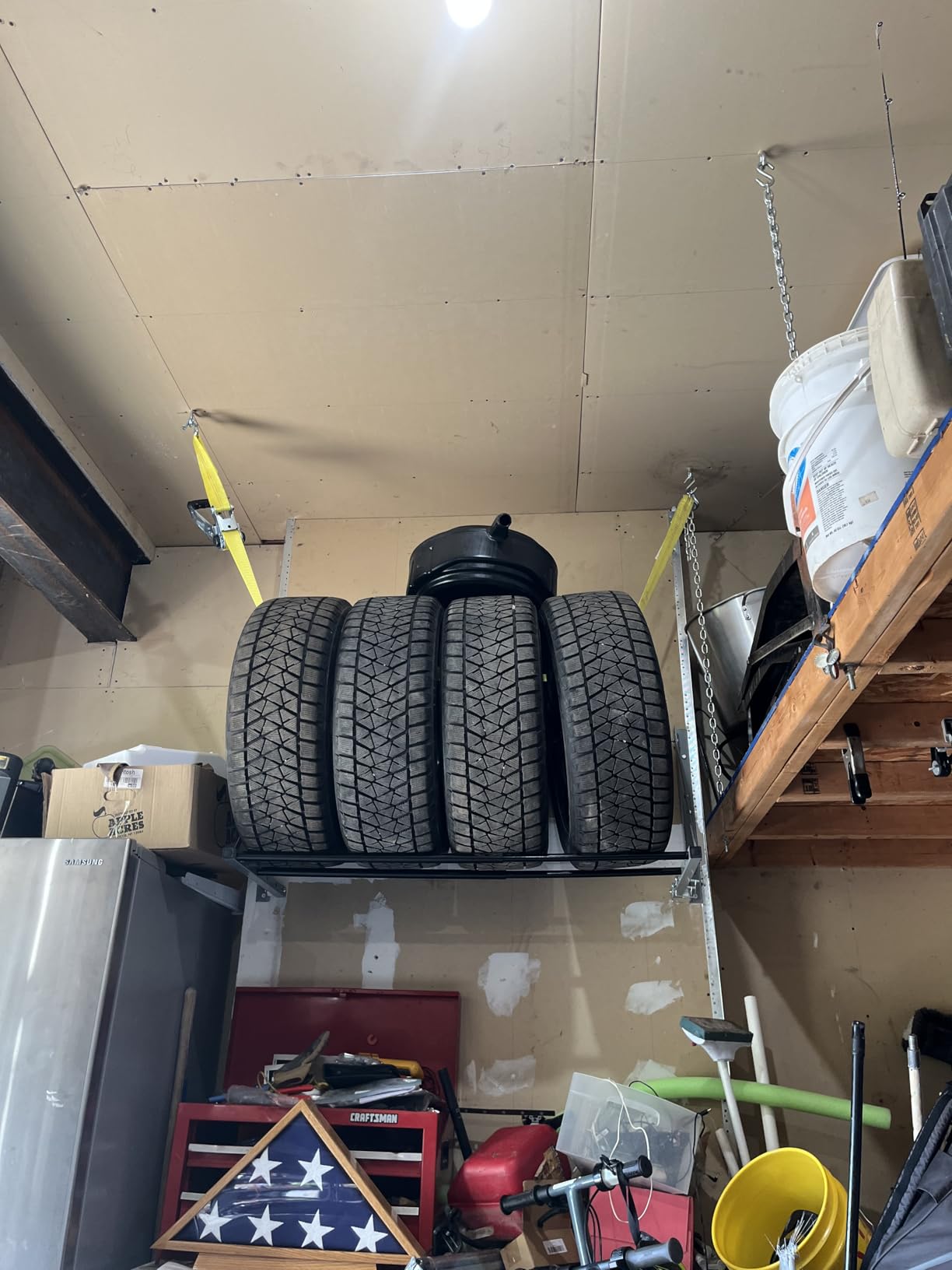 VEVOR Wall Mounted Folding Tire Rack, 32