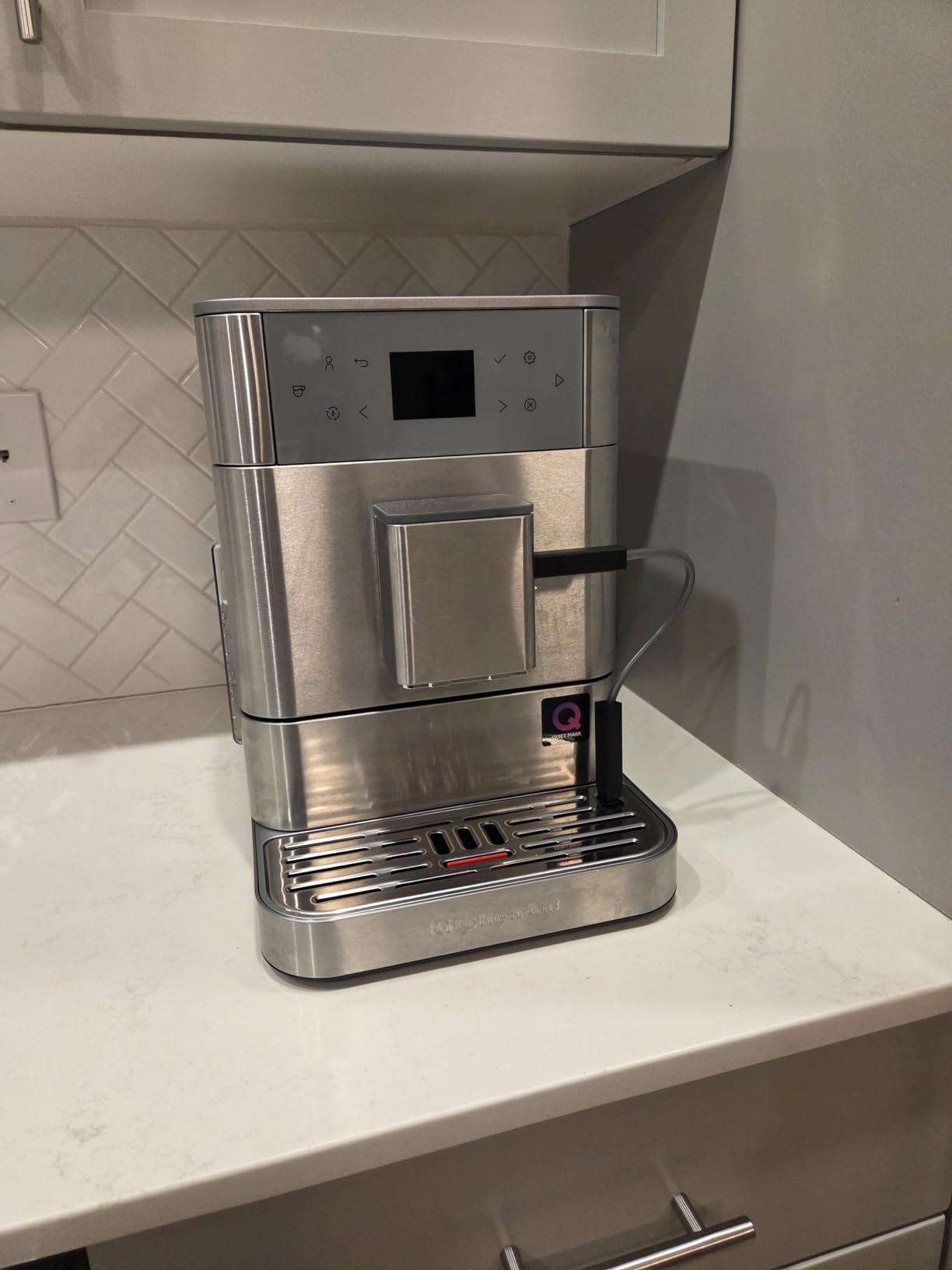 KitchenAid Fully Automatic Espresso Machine KF6, KES8556PL, Porcelain White customer photo 2