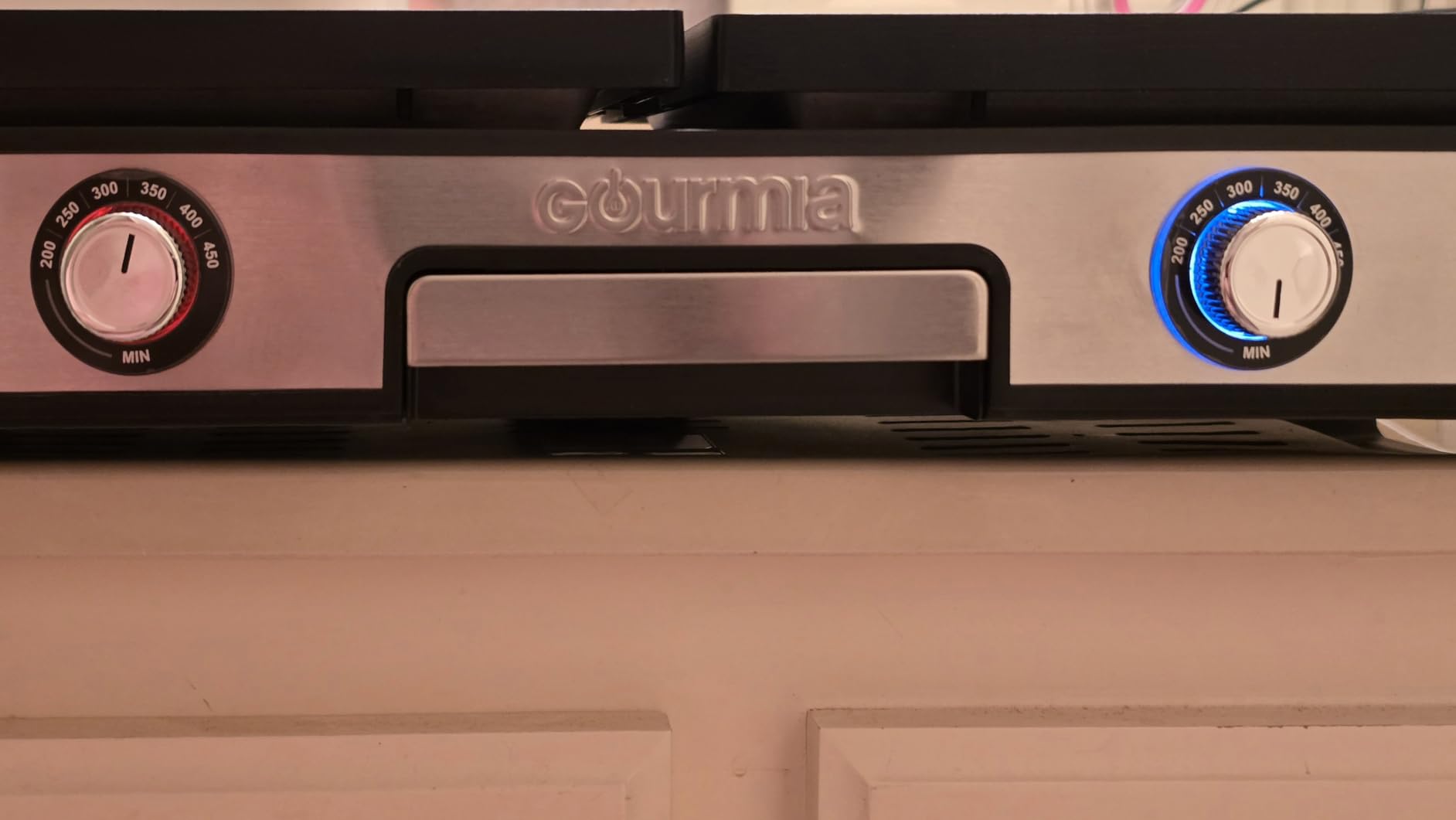 Gourmia 3-in-1 Indoor Grill & Griddle Electric Combo - Dual Independent Cooking Zones, Reversible Nonstick Ceramic Plates, XL Cooking Surface customer photo 2