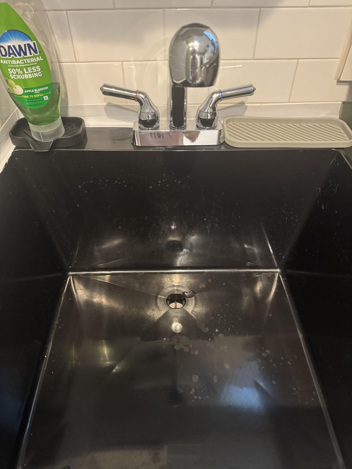 JS Jackson Supplies Heavy Duty Utility Sink with Faucet customer photo 2