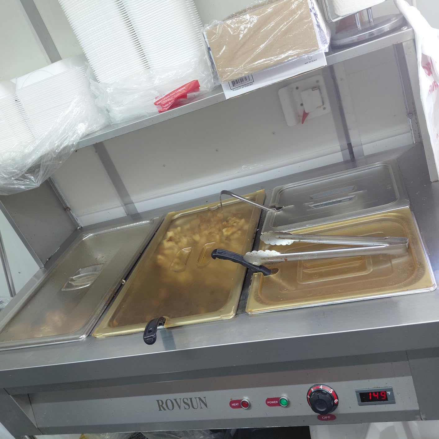 VEVOR Commercial Food Warmer, 8 Pans + 2 Pots Electric Steam Table, 1800W Professional Buffet Catering Food Warmer with Shield Undershelf Wheels, Stainless Steel Server customer photo 2