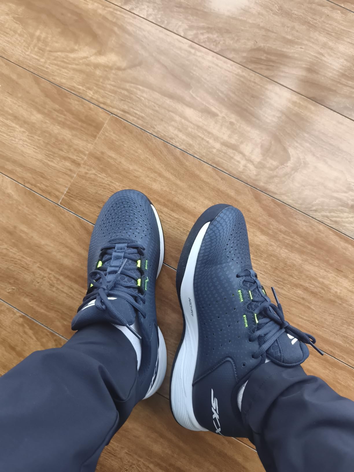 Skechers Men's Slip-Ins: Viper Court Reload customer photo 2
