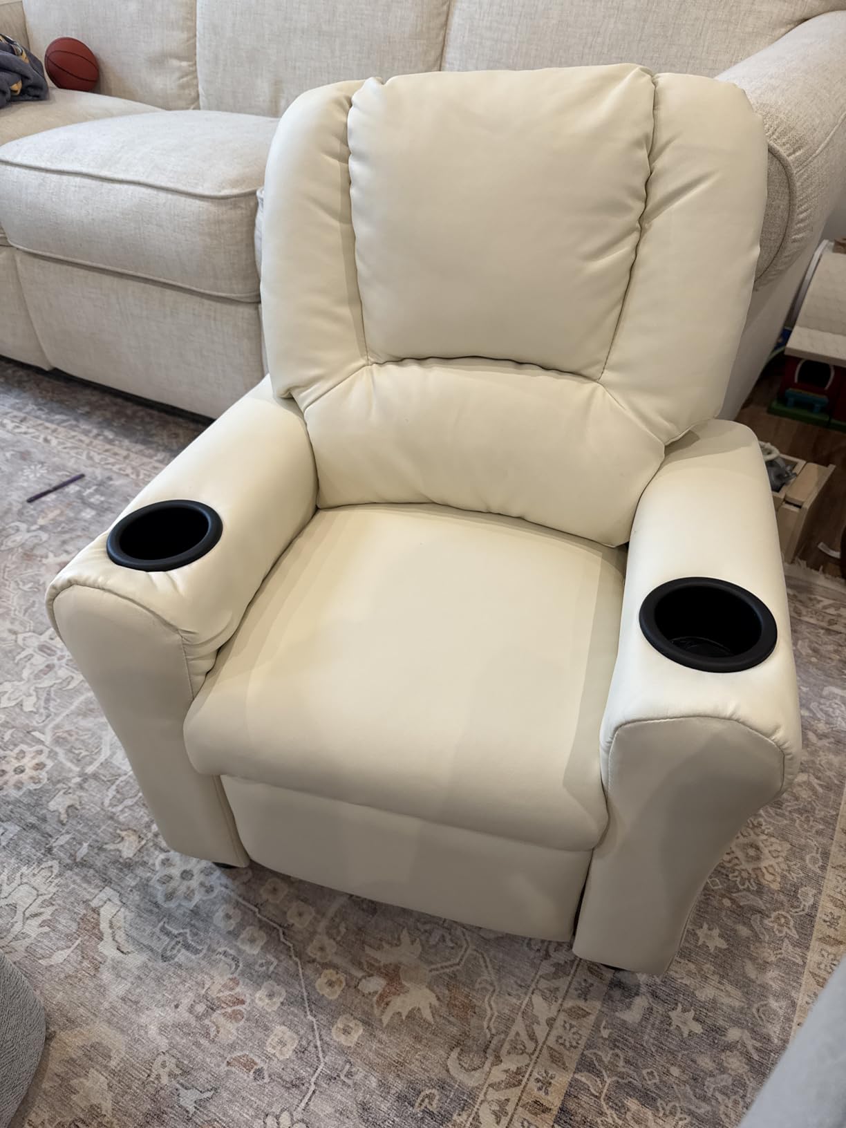 Kids Recliner Chair PU Leather Reclining Toddler Push Back Sofa Ages 1-6 with 2 Storage Pockets, 2 Cup Holders, Adjustable Footrest customer photo 2