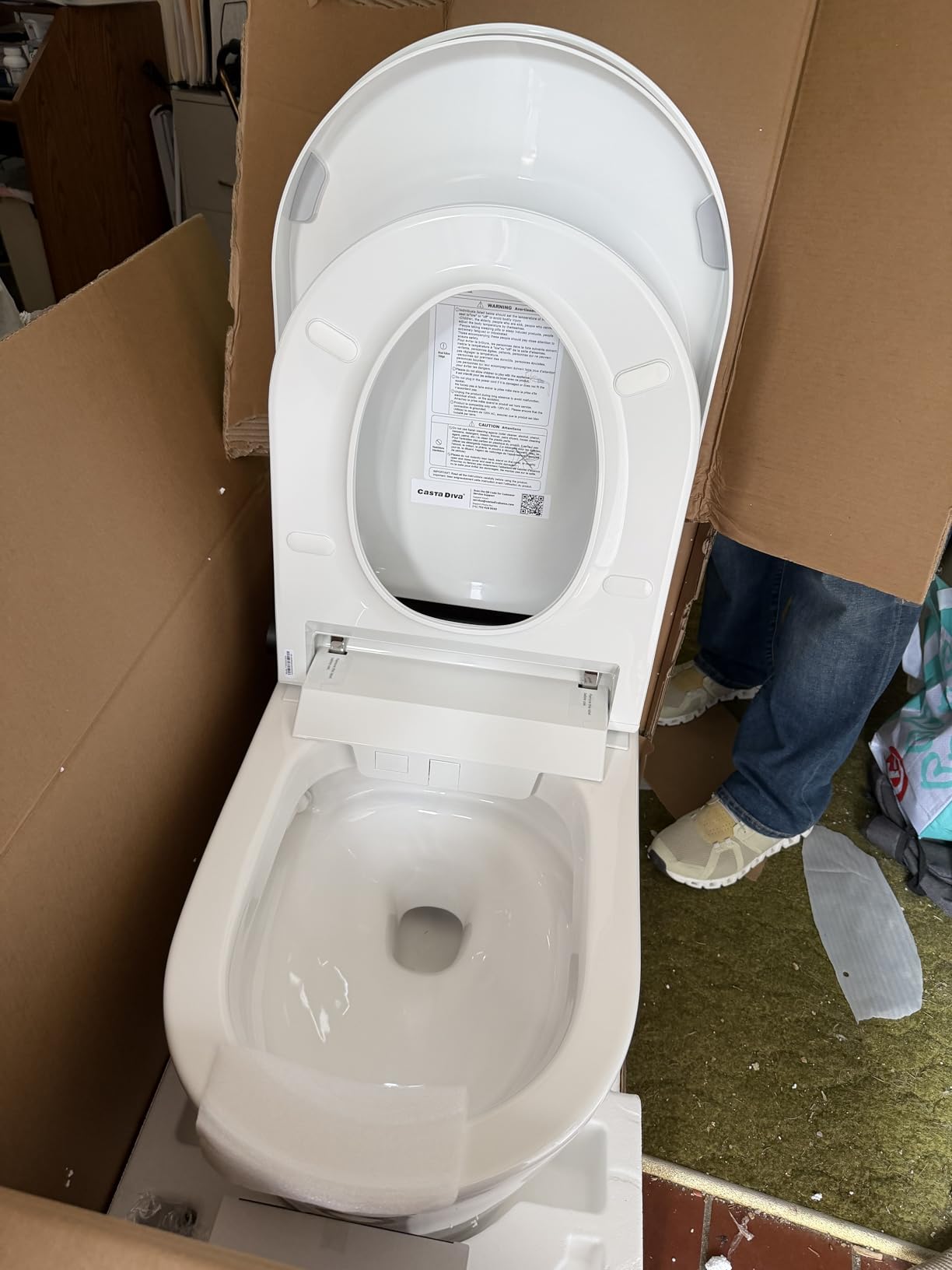 Casta Diva Smart Toilet with Bidet Built in, Auto Open Close, Foot Sensor, 1000 MaP Auto Flushing, ADA Comfort Height, Artistic Lighting, Smart Heated Seat, Foam Dispenser, Tank Built in (CD-U010Pro) customer photo 1