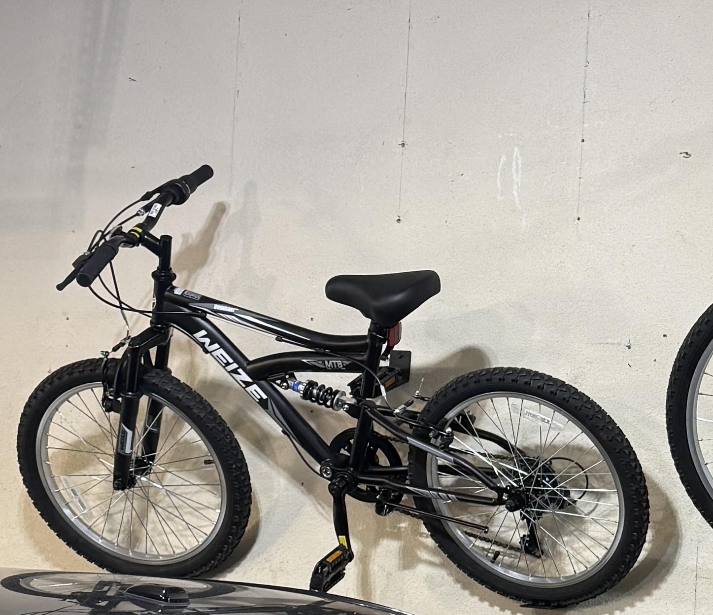 WEIZE Kids Mountain Bike 20 24 Inch Teen Bicycle Youth Boy Girl Rider MTB | Rider Ages 8-15 Dual Suspension 7-Speed Gear System Steel Frame with Front Suspension Fork Multi-Speed Trail V Brake customer photo 1