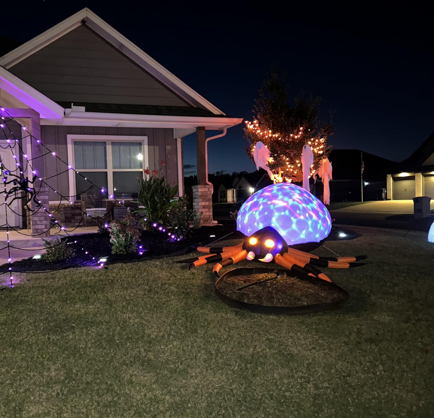JOYIN 8 FT Halloween Inflatable Giant Spider Outdoor Decorations, Blow Up Spider Yard Decorations with Rotating Colorful Light and Glowing Eyes for Halloween Party Lawn Garden Outside Decor customer photo 2
