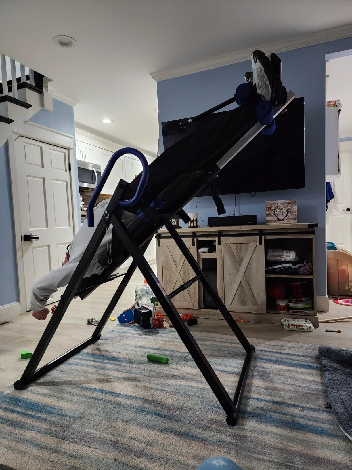 Dripex Heavy Duty Gravity Inversion Table 300 lbs Capacity with Adjustable Headrest/Lumbar Support Inversion Tables for Back Pain Relief customer photo 1