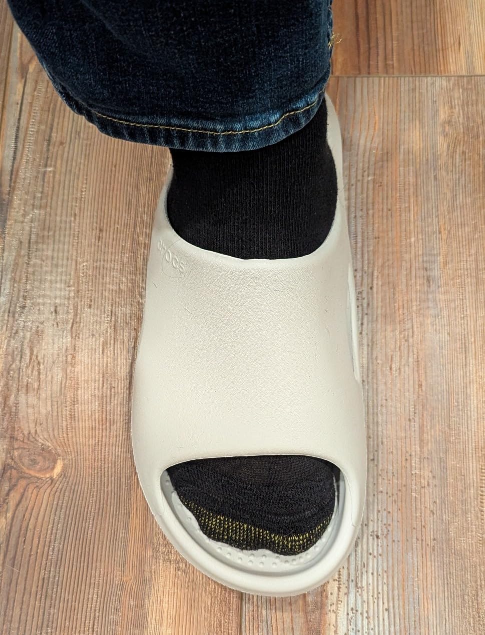 Crocs Unisex Adult Mellow Recovery Slides customer photo 1