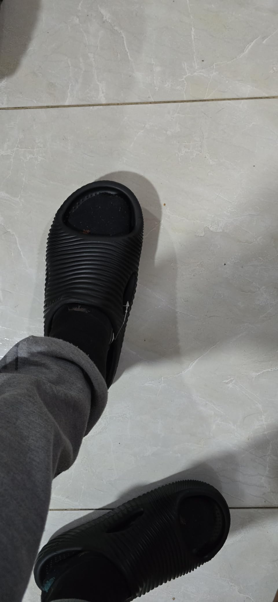 Crocs Unisex Adult Mellow Recovery Slides customer photo 2