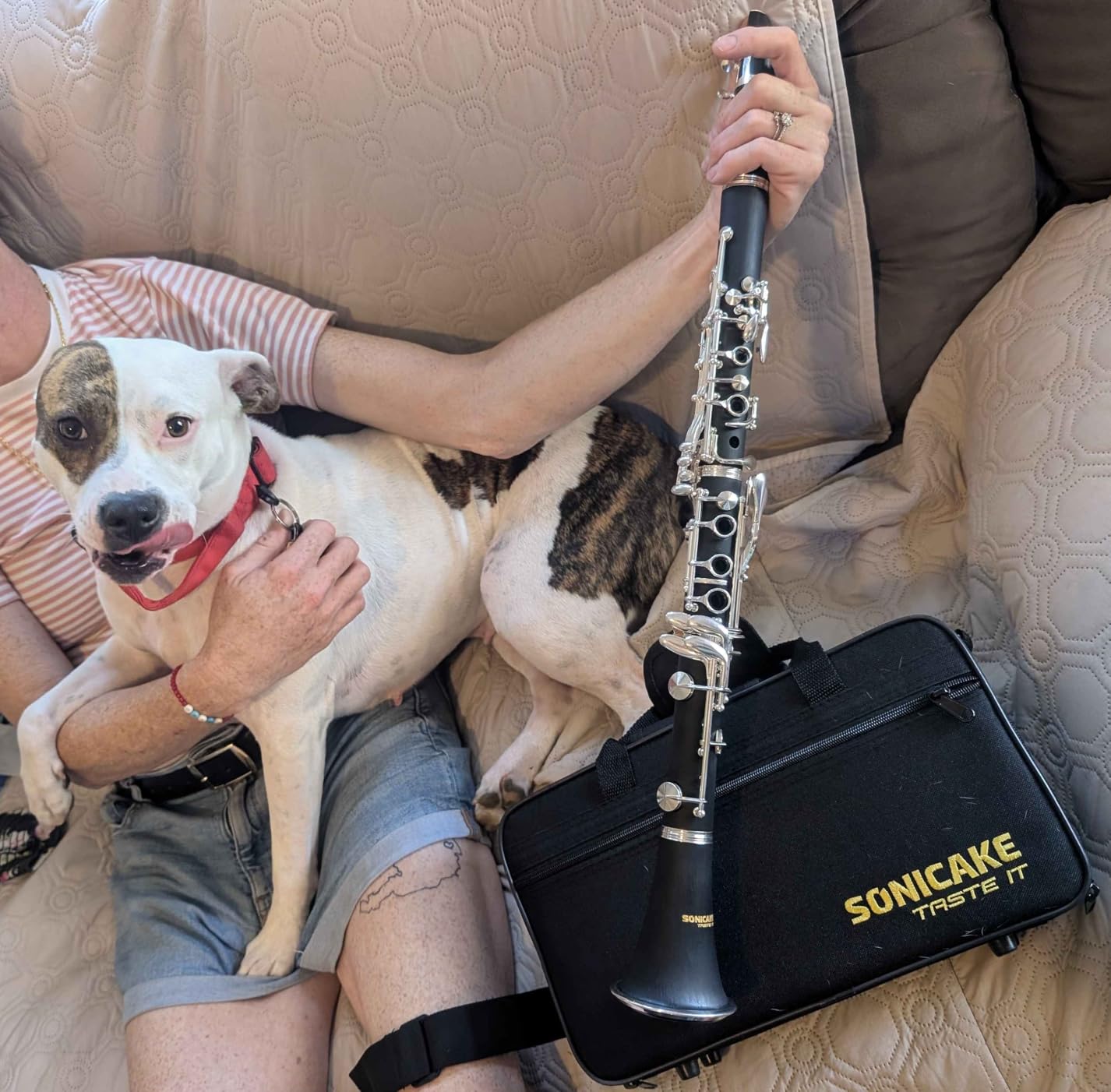 SONICAKE B Flat Clarinet for Beginner & Student, Nickel-plated Bb Ebonite Clarinet 2 Barrels, Reeds with Cleaning Kit, White Gloves and Hard Case, Black, QCR-01 customer photo 1