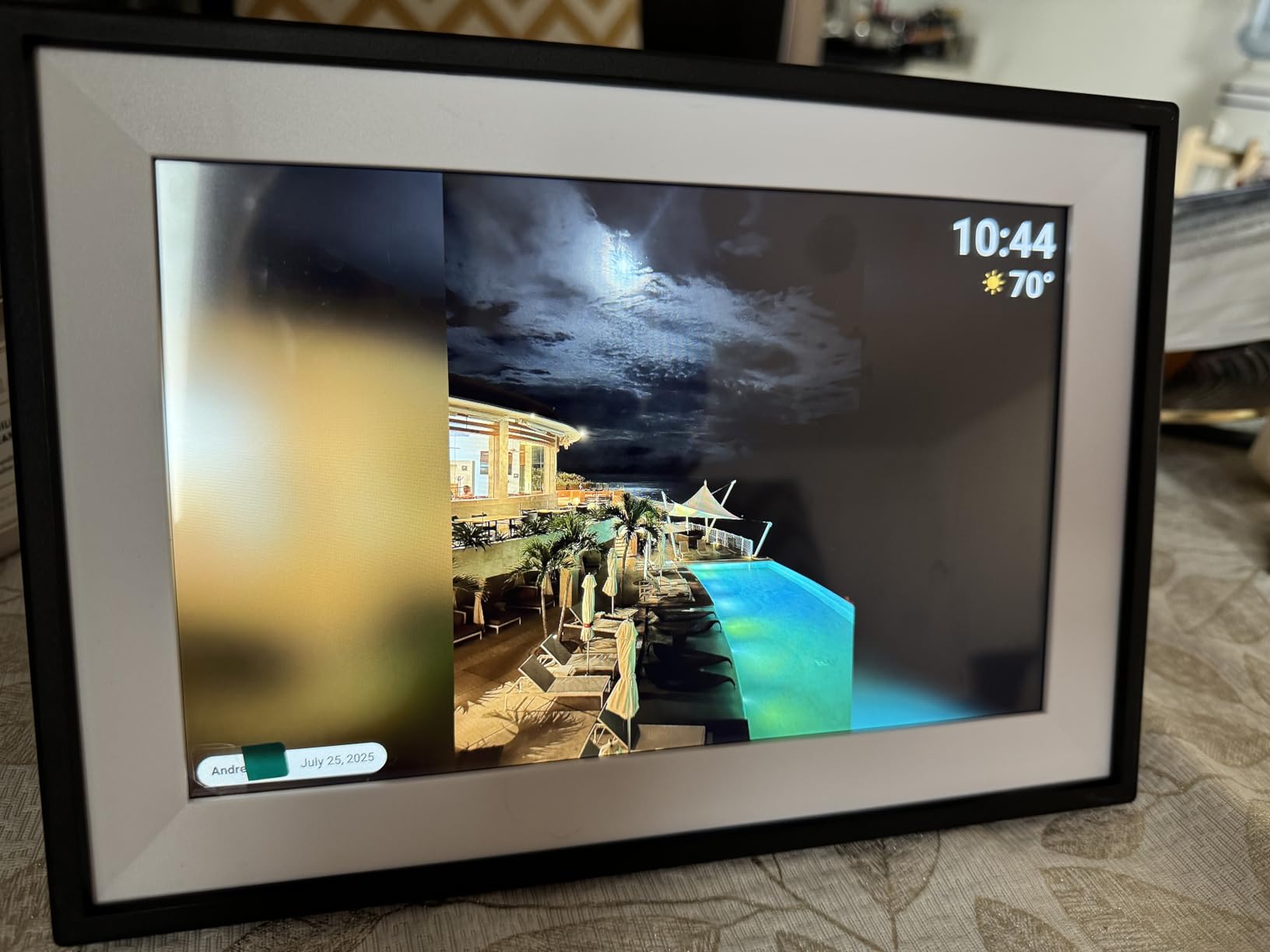 Frameo 10.1