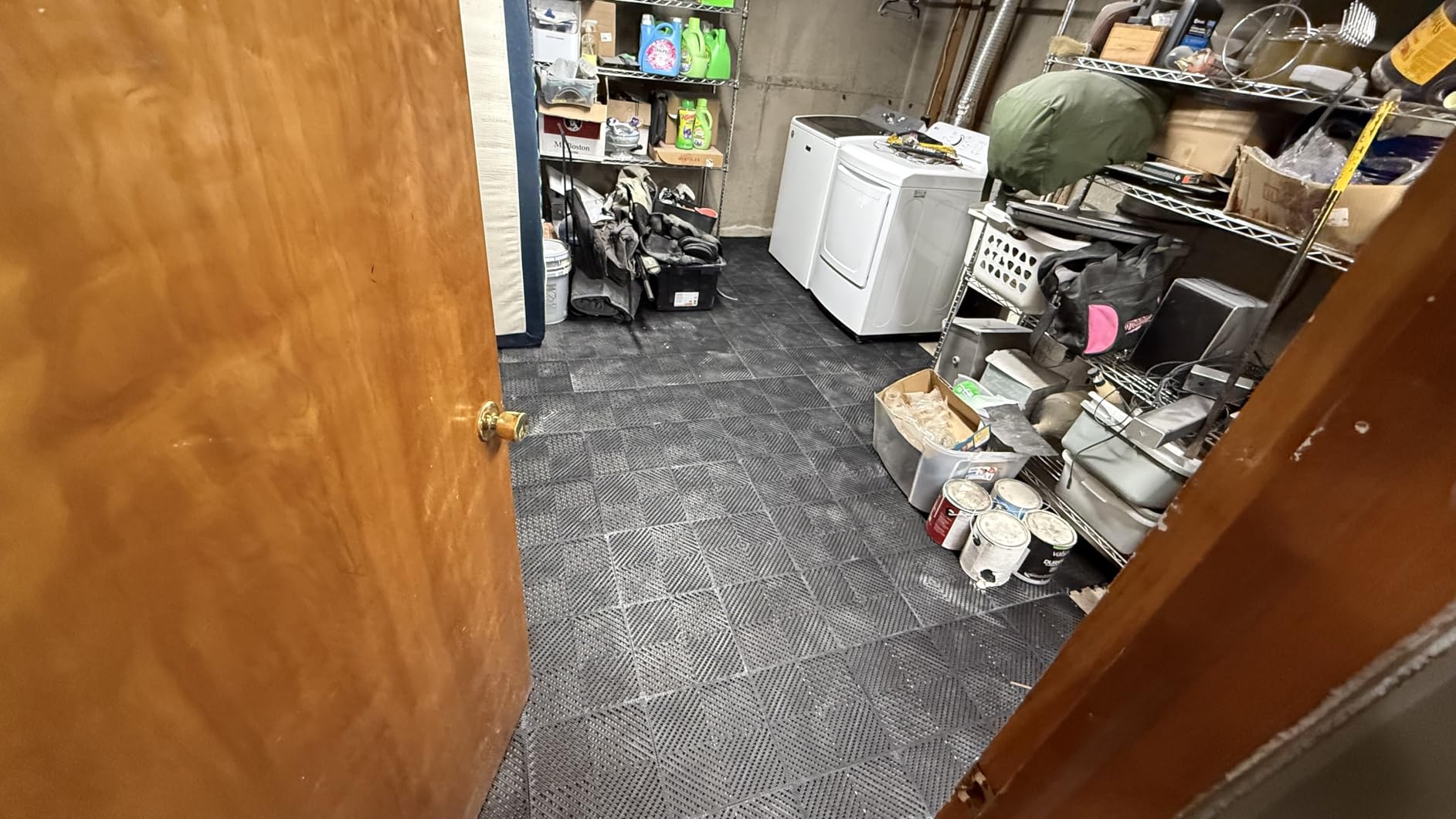 Jocoevol 60-Pcs Interlocking Tile, Indoor/Outdoor Drainage Interlocking Floor Tiles 11.8