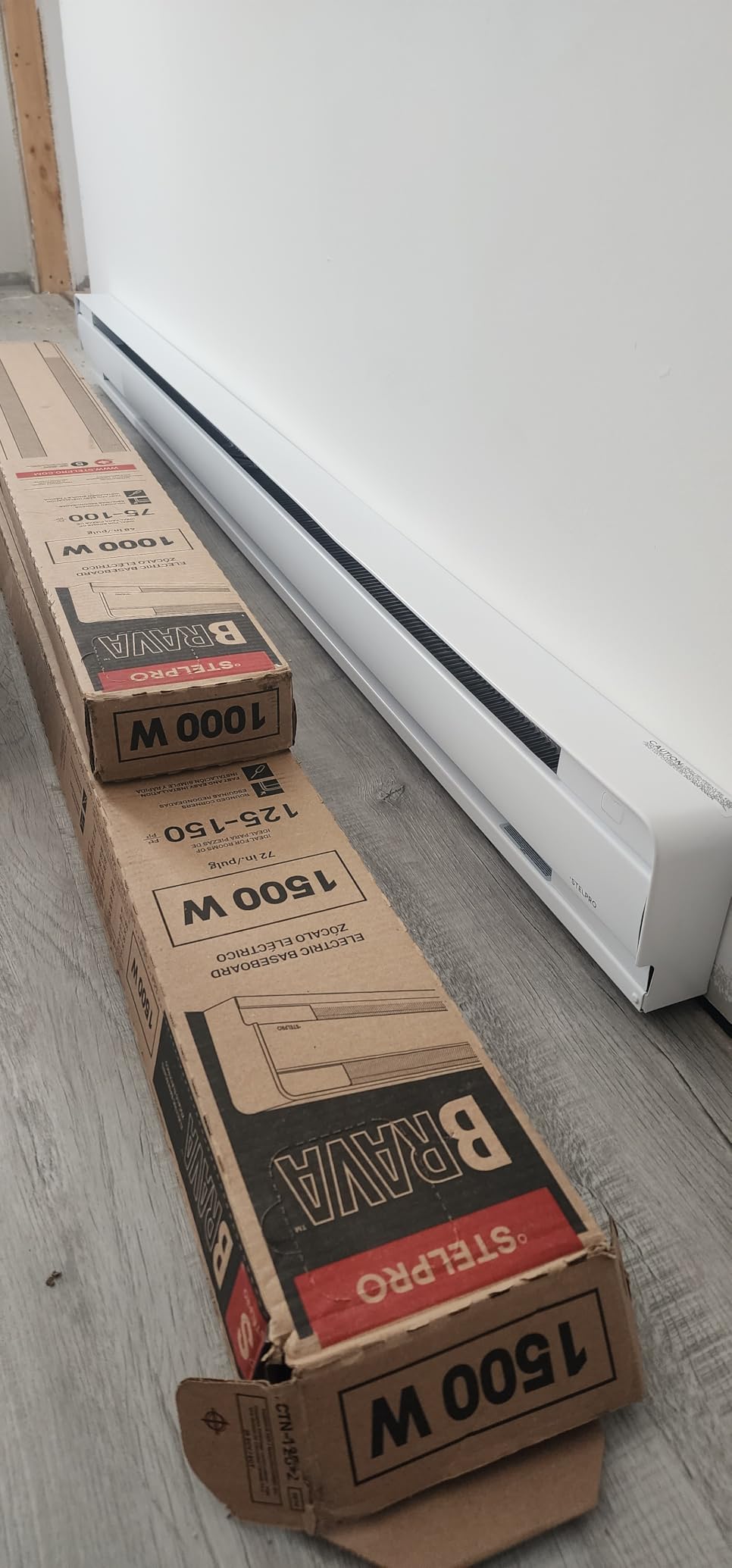Stelpro Brava Electric Baseboard Heater - 1000W 240V - AB41002W - White | Whisper-quiet build, Heats up to 100 sq ft, Rounded corners protect kids and pets, Hardwired, Thermostat sold separately customer photo 1