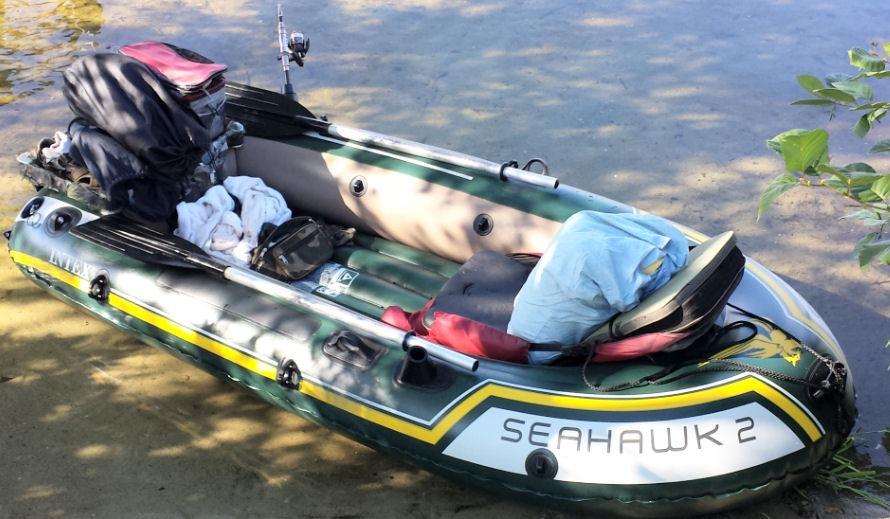 INTEX 66332EP Seahawk 2 Inflatable Boat Set: Includes Deluxe 48in Aluminum Oars and High-Output Pump - SuperStrong PVC - Fishing Rod Holders - 2-Person - 520lb Weight Capacity customer photo 1