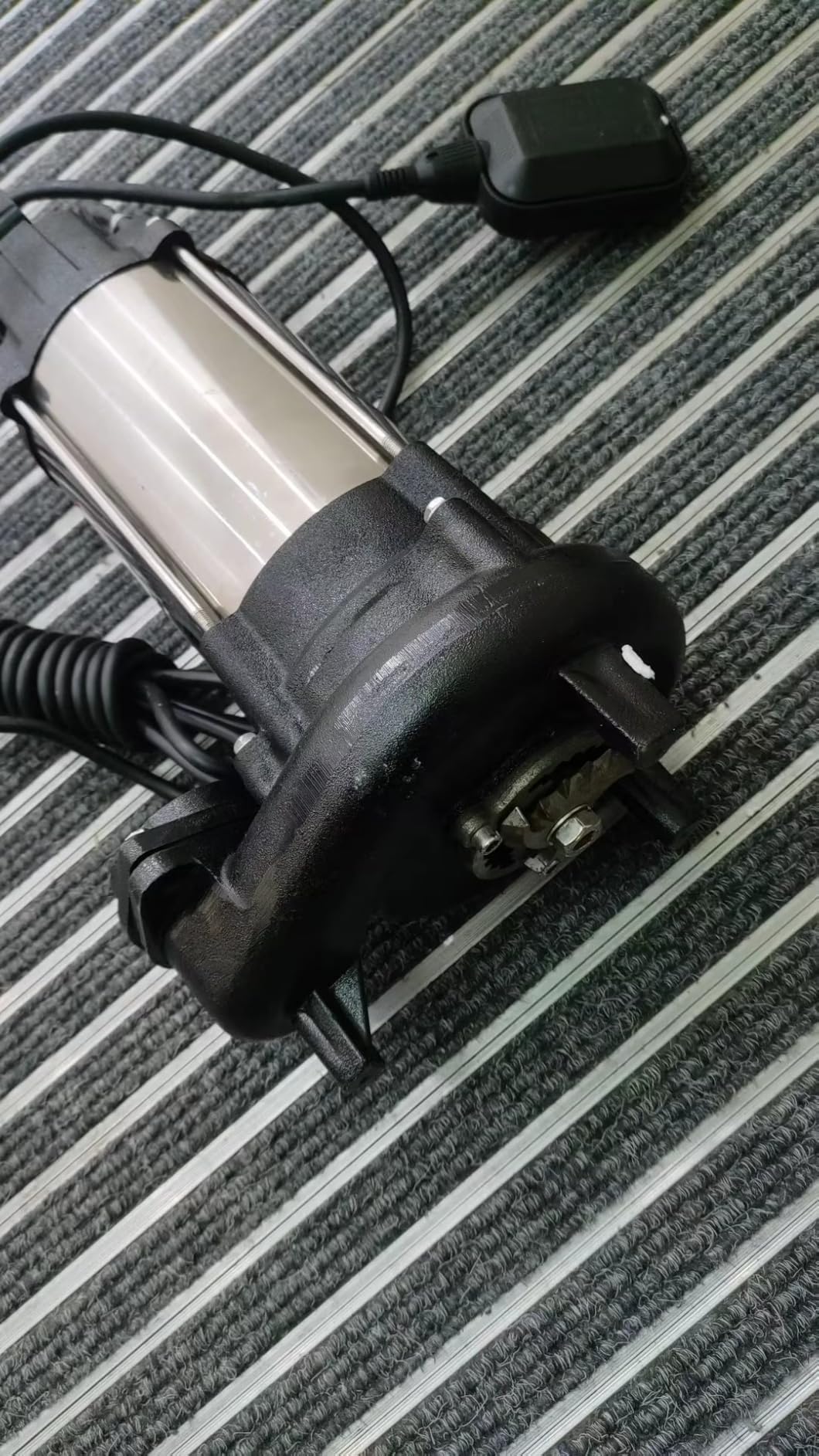1 HP Sewage Grinder Pump,110V 6400 GPH Grinder sump pump | Stainless Steel, Automatic Float Switch, Cast Iron Impeller, 2'' Npt Discharge, Sewage Pumps for Basement, Sump Basin customer photo 1