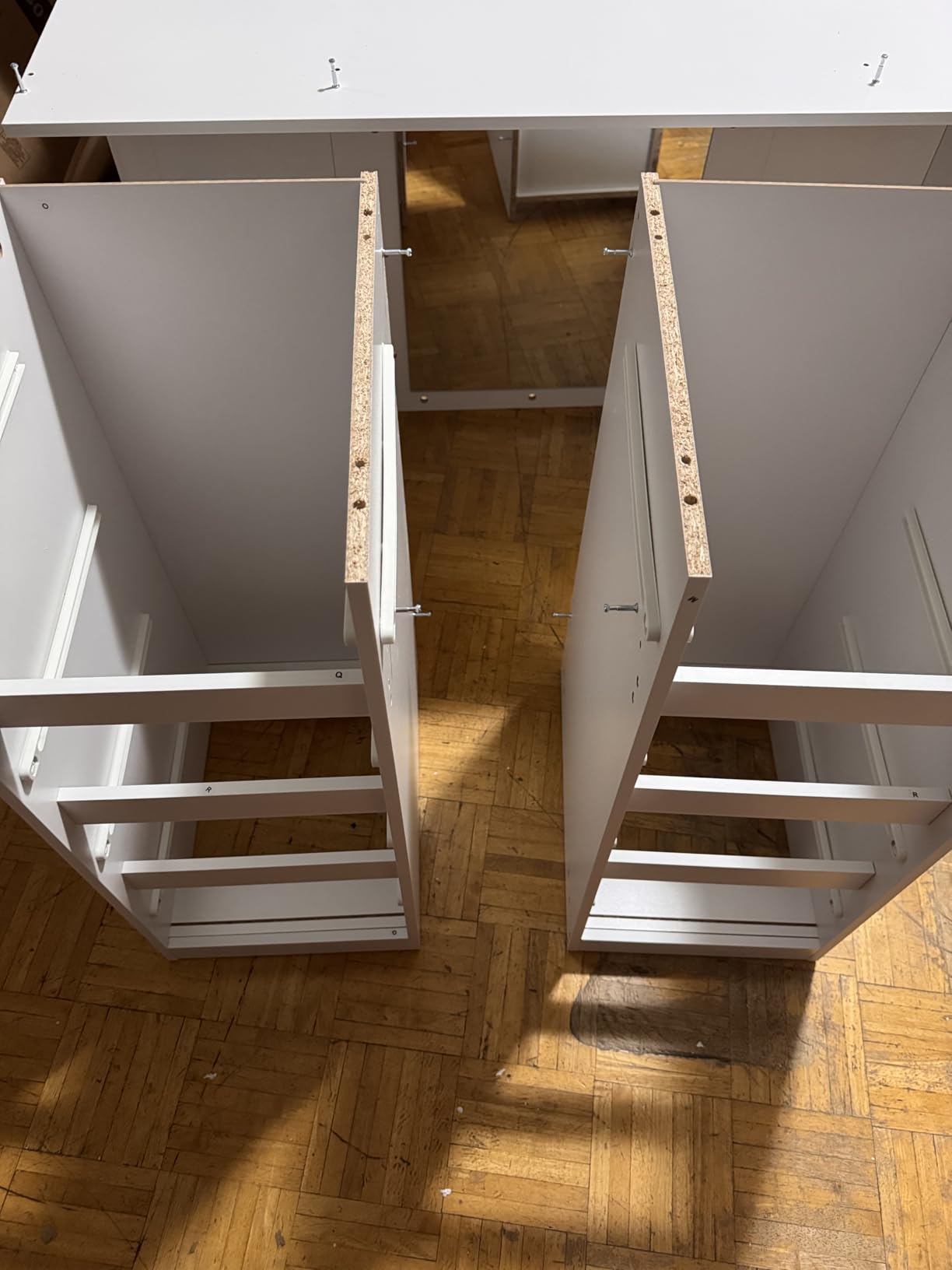 VASAGLE 43.3-Inch Vanity Desk with Mirror and Lights, 9 Drawers | Modern Vanity Table with Power Outlets, Jewelry Storage, Cloud White, for Bedroom, KAILYN Collection URDT141WB01S customer photo 1