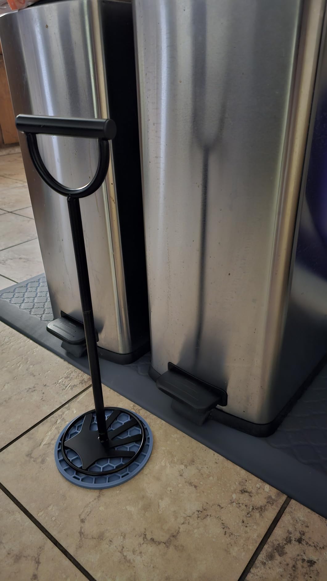 Trash Compactor for Kitchen All-Metal Manual Trash Can with No Electric | Garbage Compressor, Freestanding Tamper Press Tool with Touchless Smasher Waste Compactor for Home and Outdoor Bin customer photo 1