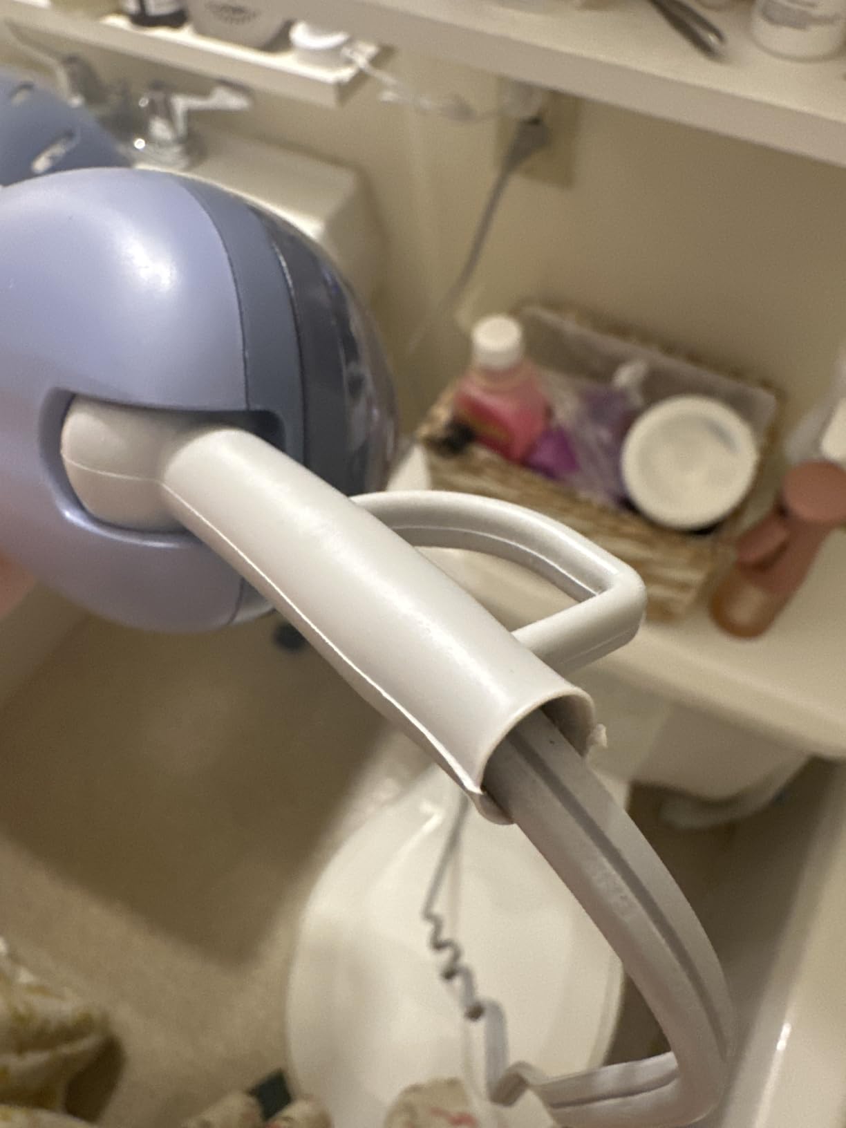 Conair InfinitiPRO Steam Therapy Curl Refresher Hair Steamer | Gentle Steam Therapy Revives Flat or Dry Natural, Coily, and Curly Hair, Blue, S03L customer photo 2