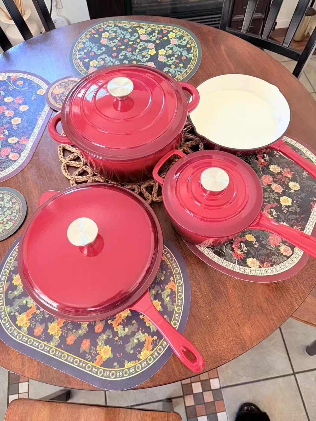 Kitchen Academy 7Pcs Enameled Cast Iron Cookware Sets, Emerald | Non Toxic Pots and Pans Set, Induction Compatible, PFOA & PFAS Free customer photo 1