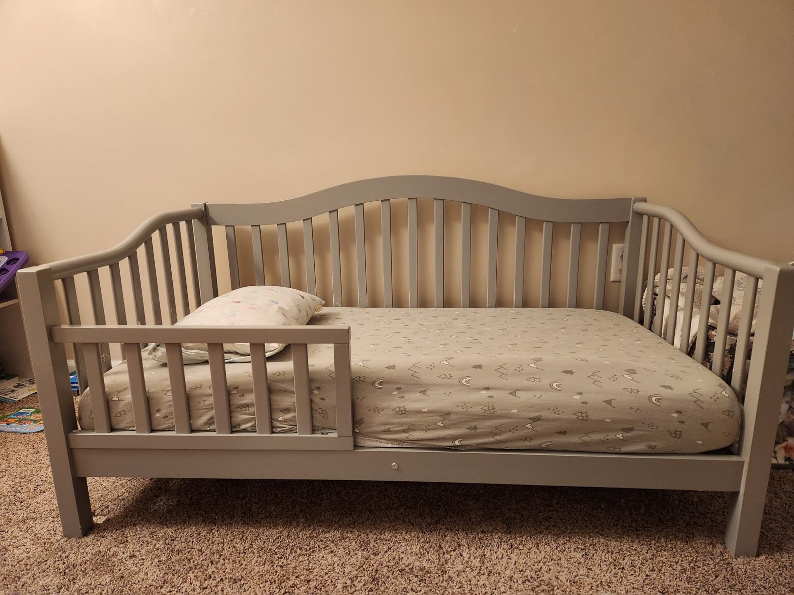 Dream On Me Austin Wooden Toddler Day Bed for Kids, Meadow Green | GREENGUARD Gold Certified & BSA Verified, Low-to-Floor Design, Removable Safety Guardrail, Solid New Zealand Pinewood customer photo 1