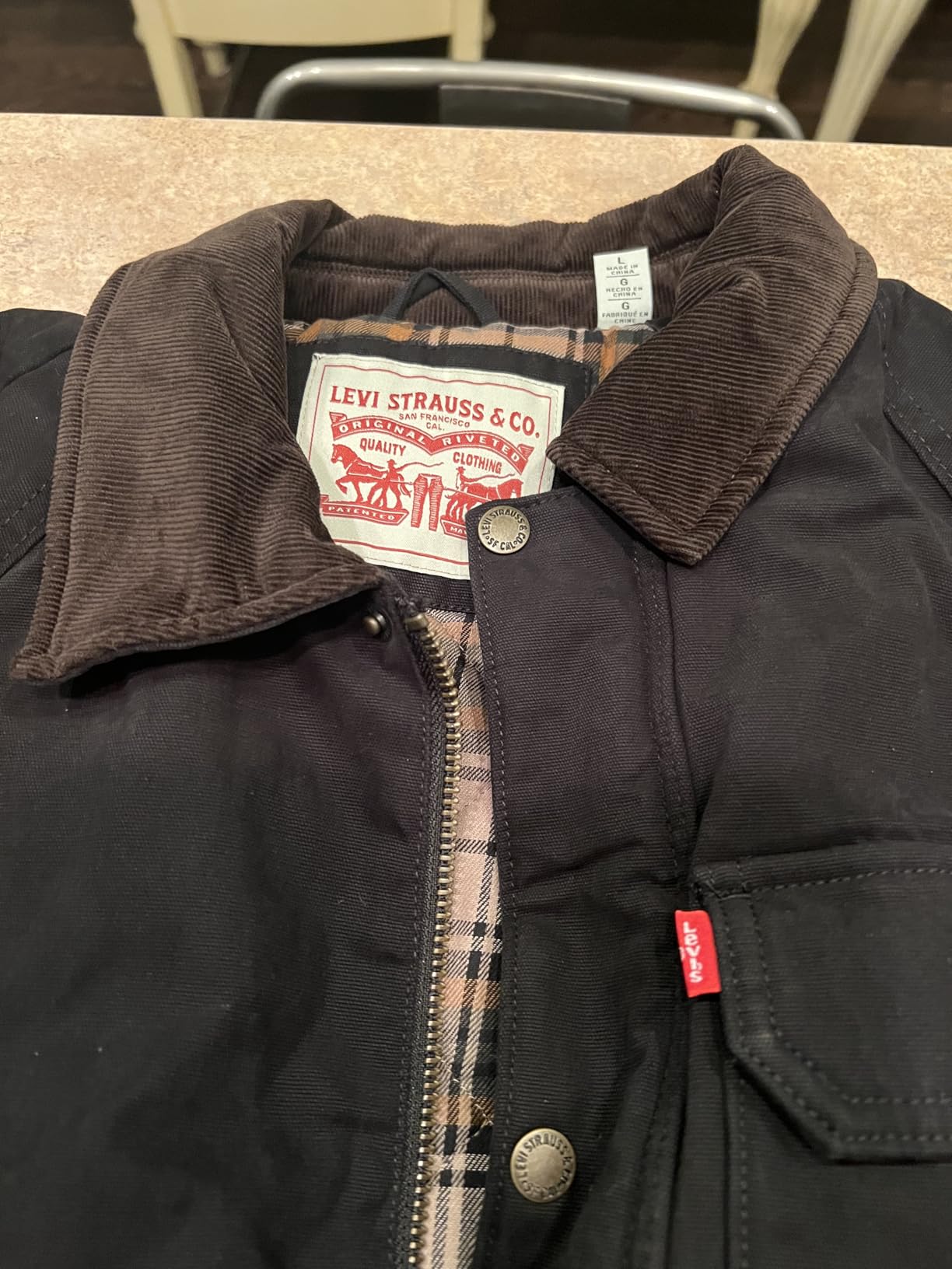 Levi's Men's Cotton Barn Jacket With Corduroy Collar customer photo 2