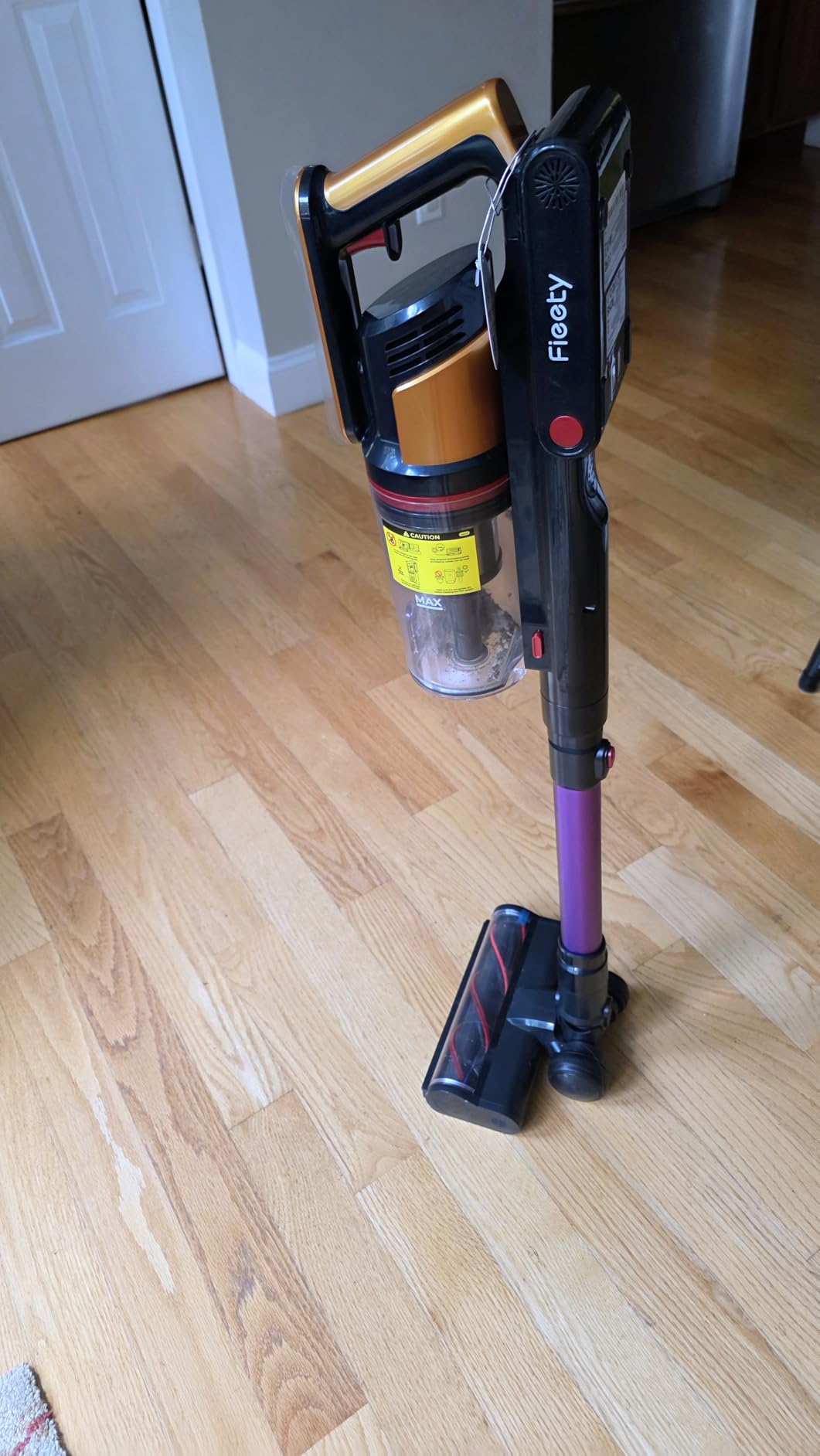 Cordless Vacuum Cleaner 55KPa 650W 70Mins Stick Vacuum Cleaners for Home | with Pet Brush, 3.3Ft Hose, Wall Mount Charging, Auto Mode, Touchscreen, Self-Standing Vacuum for Pet Hair/Carpet/Car customer photo 1