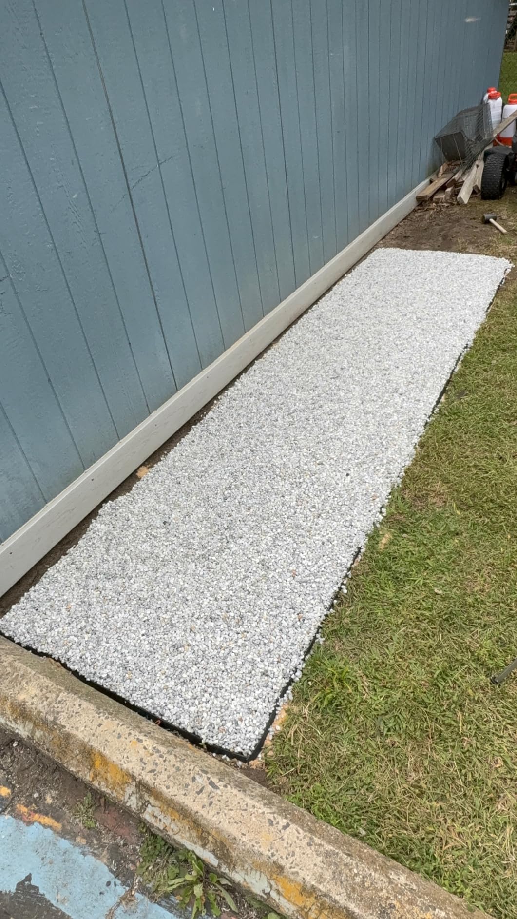 Lockscape PermaRoX Resin Bound Gravel Kit for Driveways, Patios & Walkways - Water Permeable Stone Binding customer photo 2