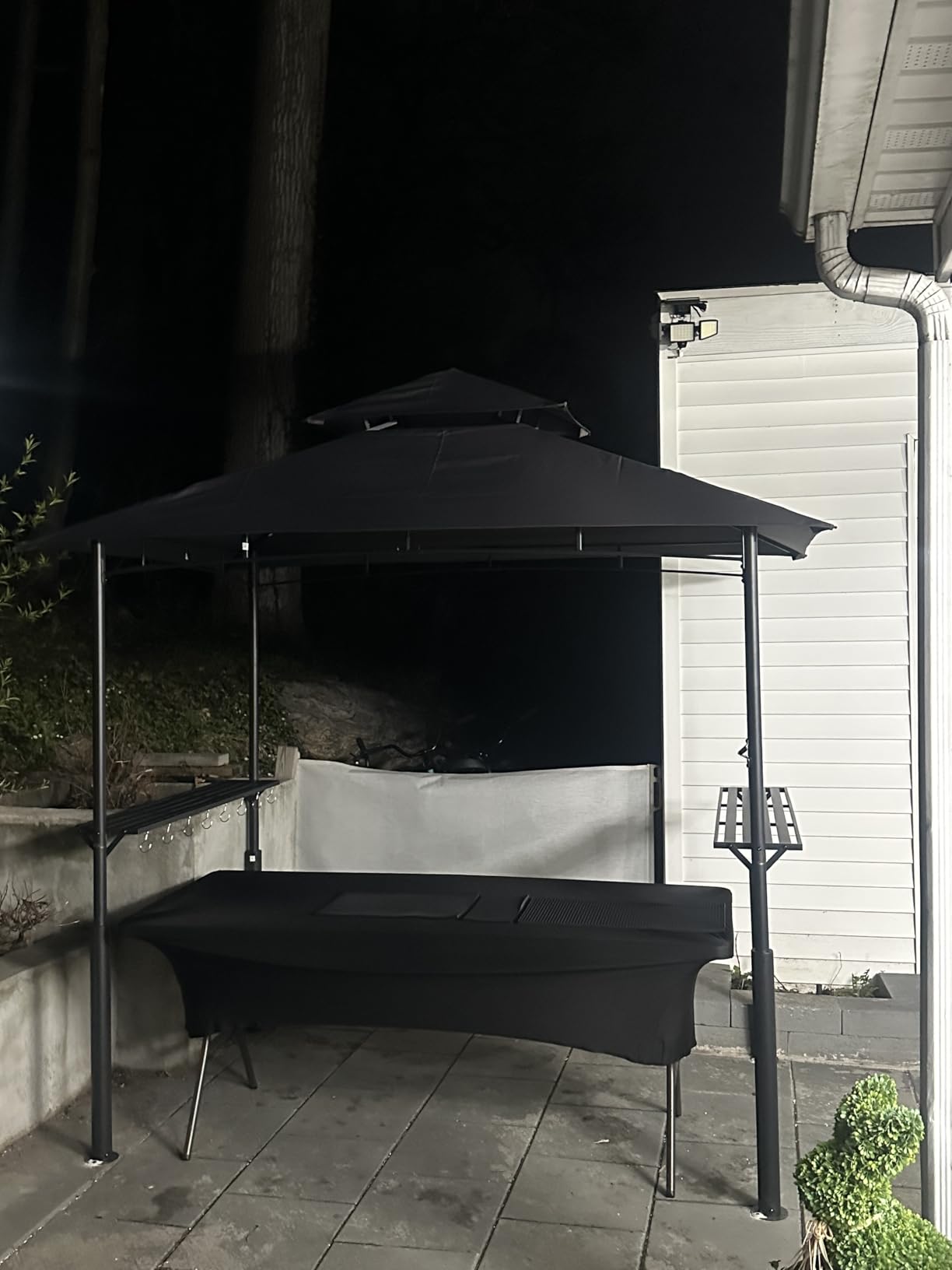 VEVOR Grill Gazebo, 8x5 ft BBQ Gazebo with Double-Tiered Roof, Heavy-Duty Outdoor Grill Shelter, Thickened Support Legs, Powder-Coated Steel Grilling Canopy with 2 Side Shelves, Bottle Opener & Hooks customer photo 1