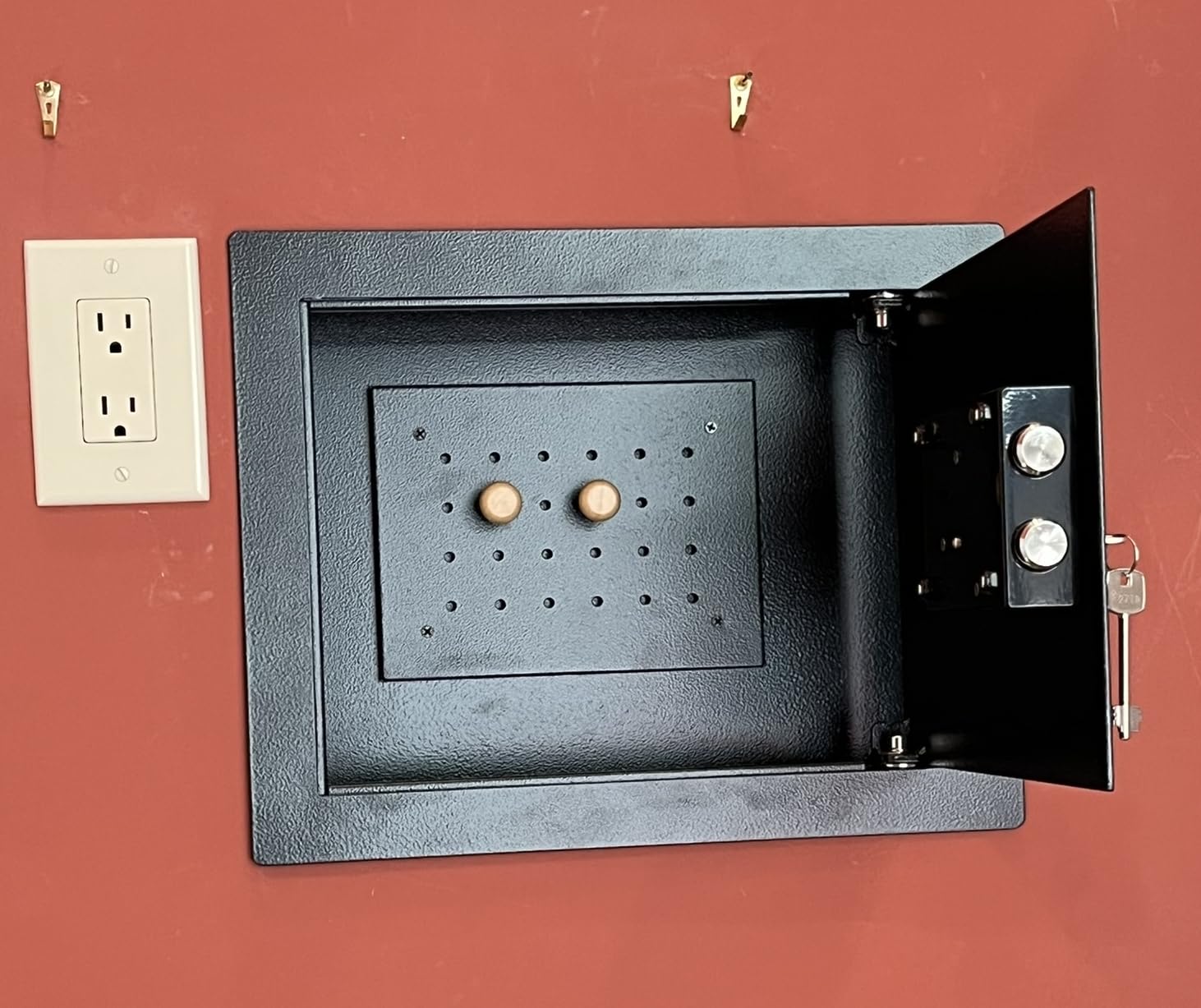 KornerBatl White Small Hidden In Wall Safe Between The 16 Inch Studs | 0.327 Cu.Ft Key Lock Wall Mount Safe with Removable Hooks for Jewelry, Passports, Documents and Medicine customer photo 2