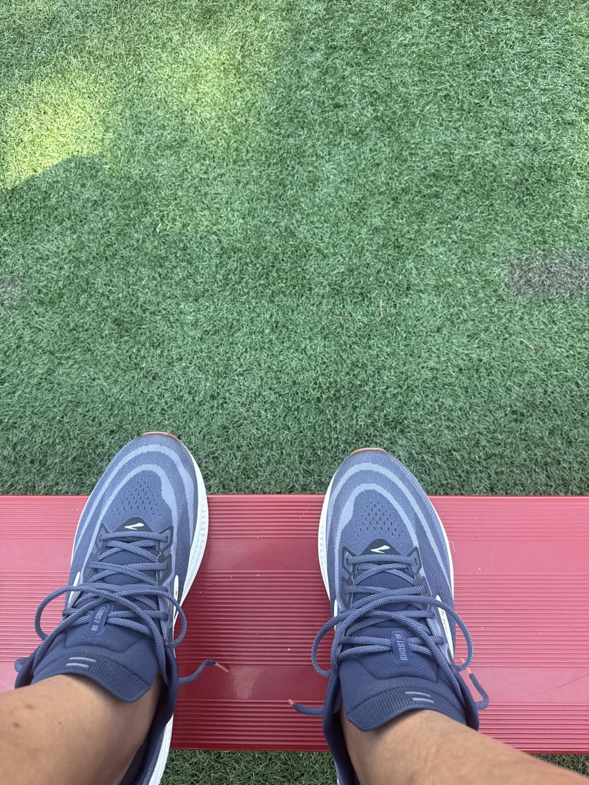 Brooks Men's Ghost 18 Running Shoe customer photo 2