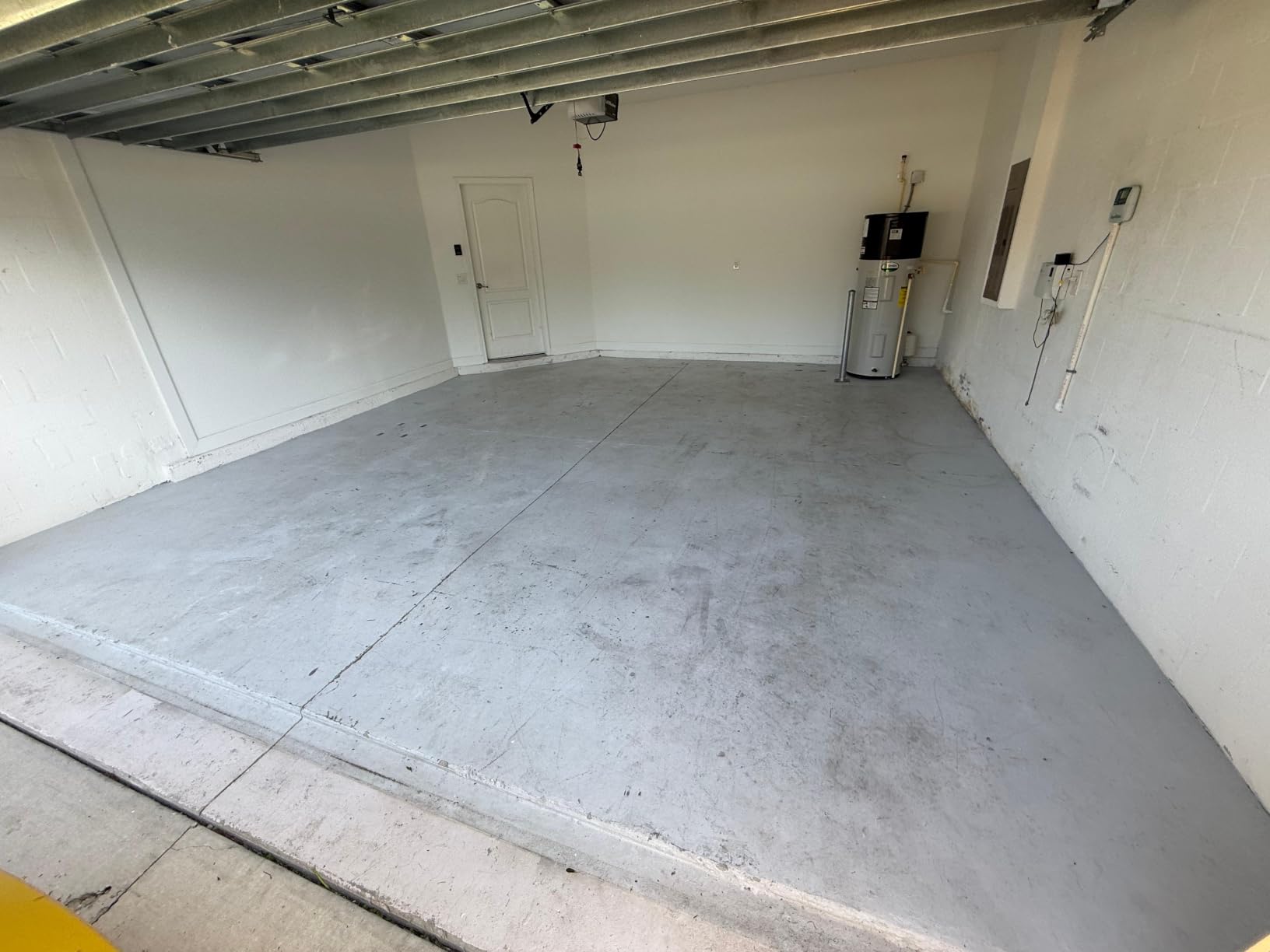 YOA Professional Concrete Garage Floor Paint, (1-Gallon/Smoke Gray), Acrylic Resin Coating, Suitable for Indoor Outdoor Garage, Basement, Factory,Etc. Scratch Resistant, Low VOC, Ready to Use customer photo 1