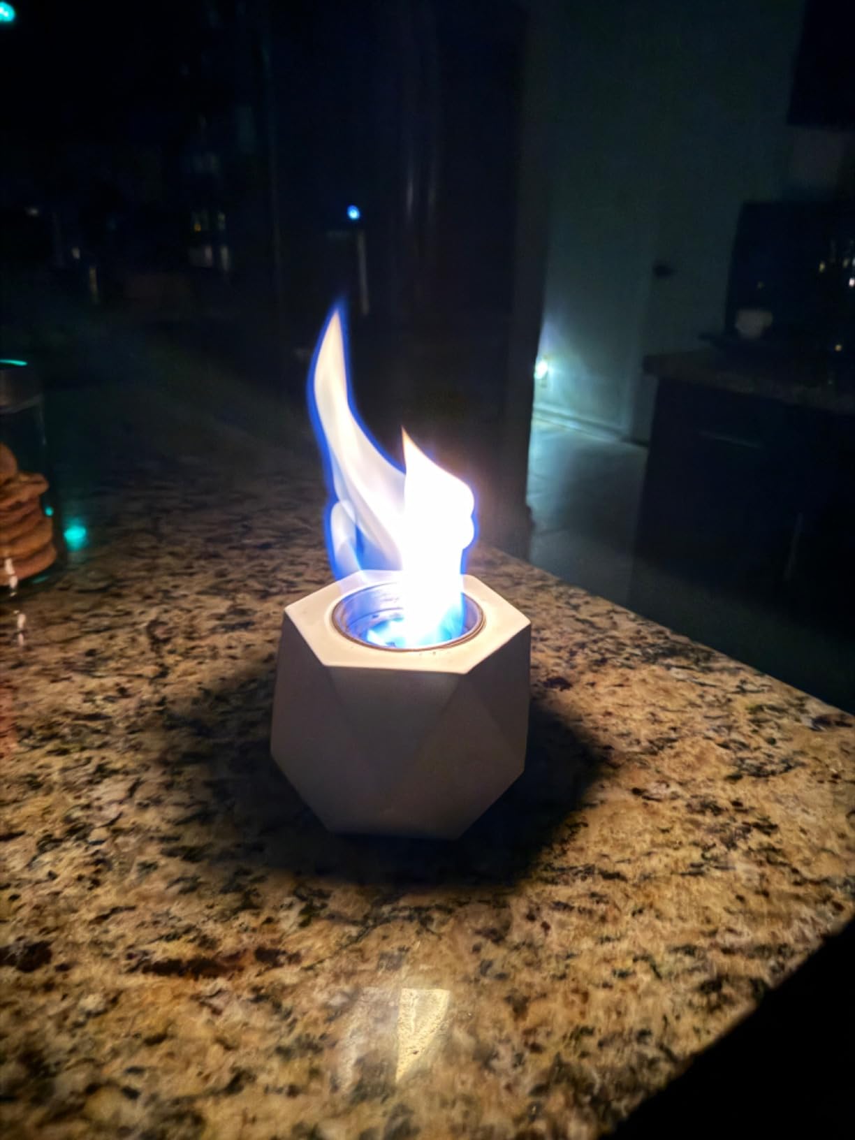 Premium Bioethanol Fireplace Fuel 3x1 Liter - Cleaner-Burning Bioethanol Fuel for Tabletop Fireplaces & Fire Pits, Indoor Outdoor Decorative Ethanol Fireplace Fuel customer photo 1